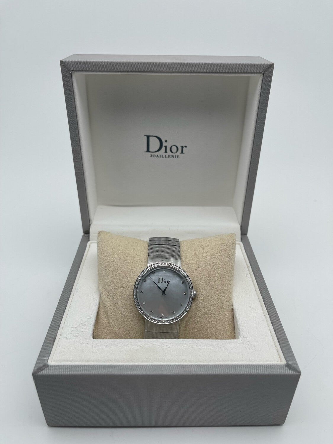 ユニセックスとして購入しましたChristian Dior Les Montres 腕時計