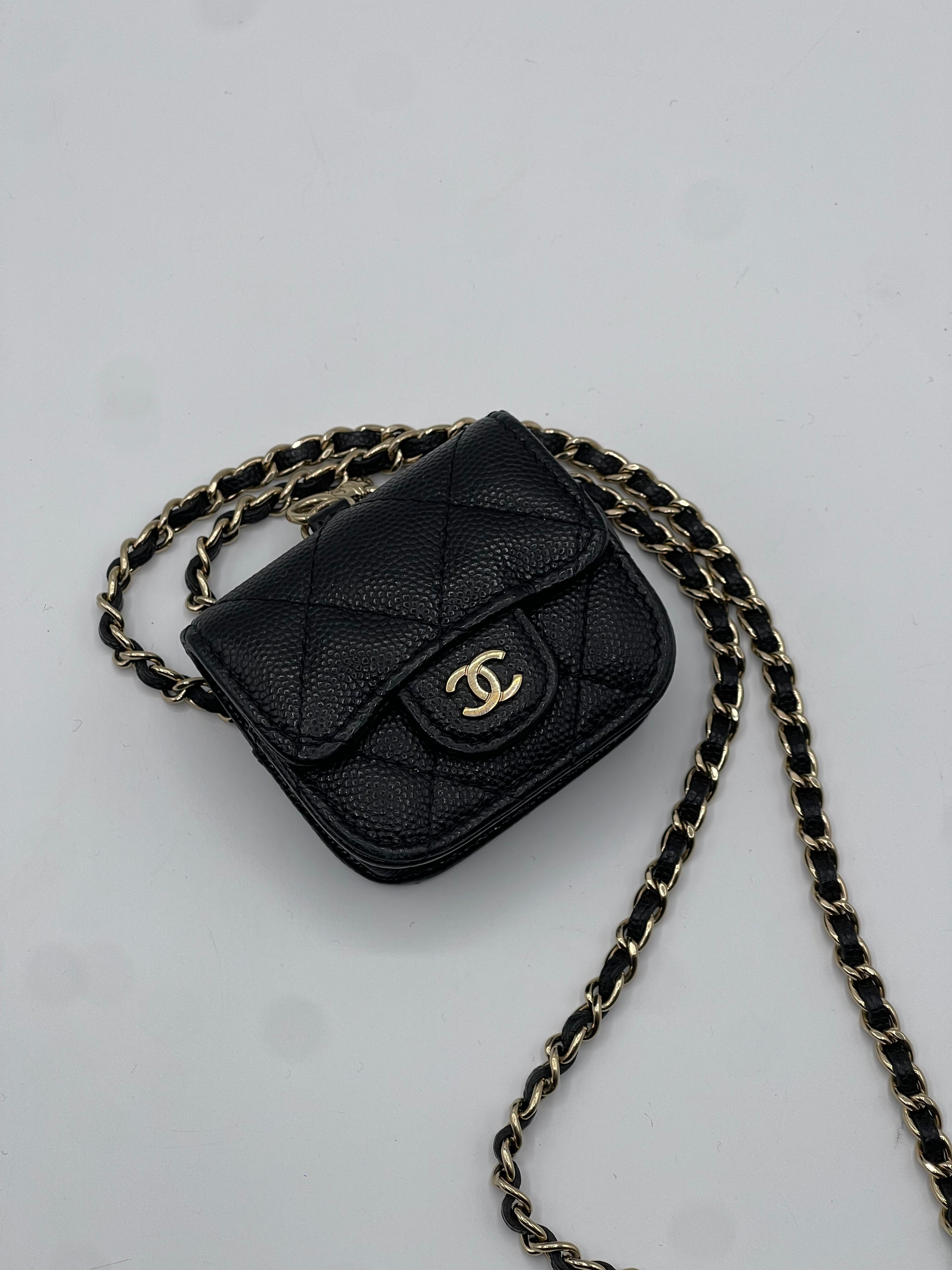 Chanel - Sac classique étui AirPods Pro