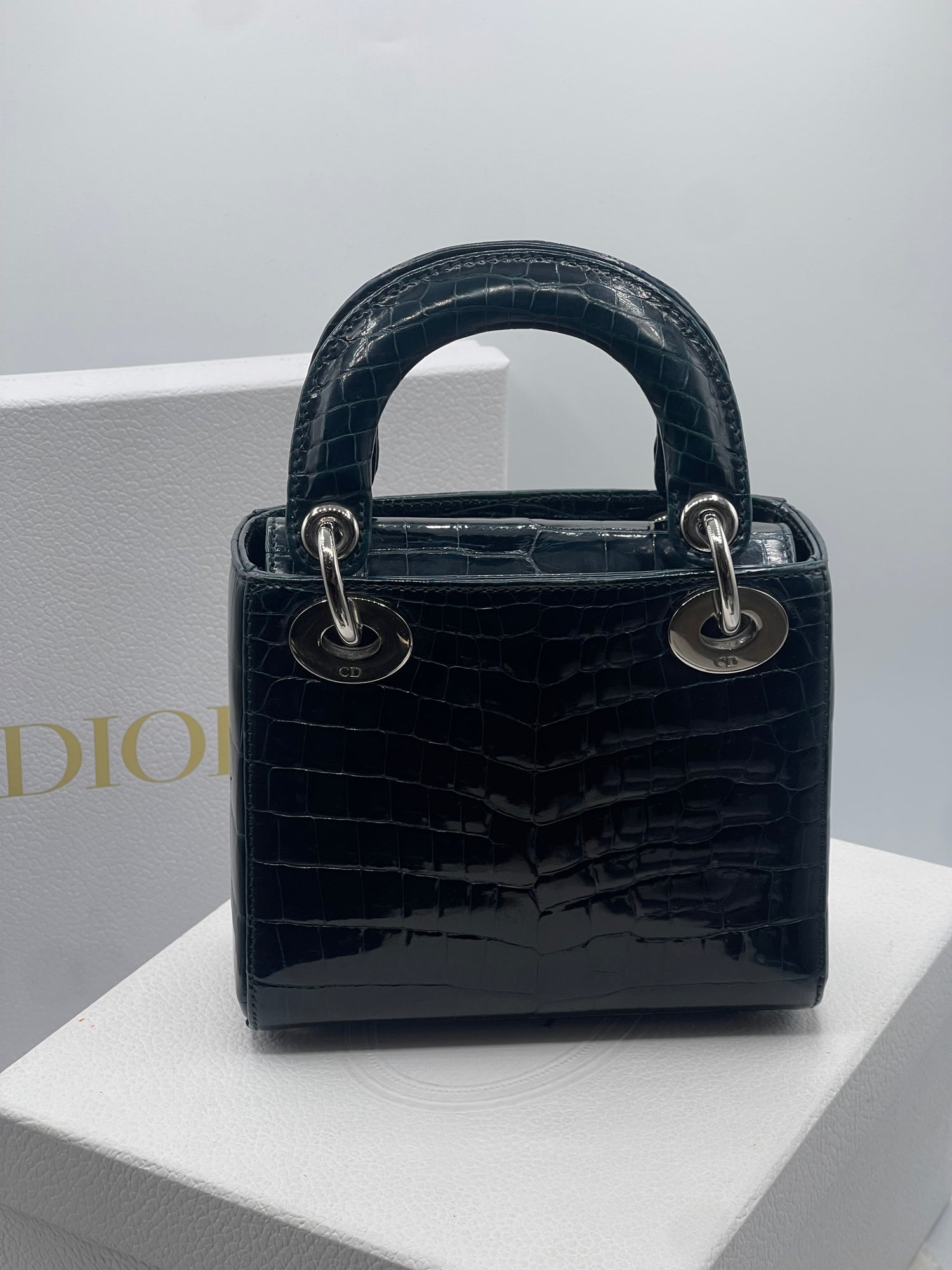 Dior - Sac mini Lady Dior Alligator small bleu navy