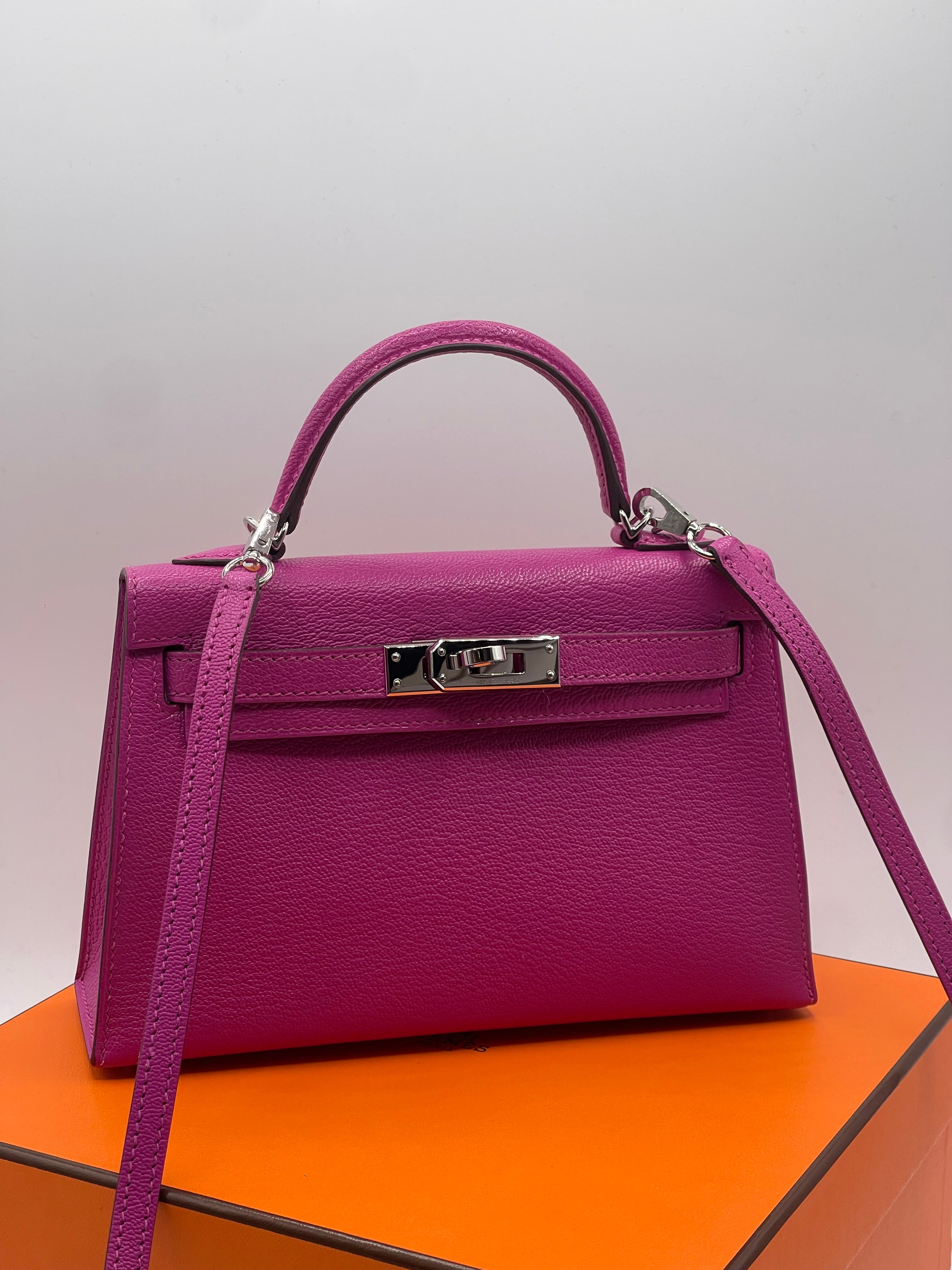 Hermès - Mini Kelly 20 Magnolia