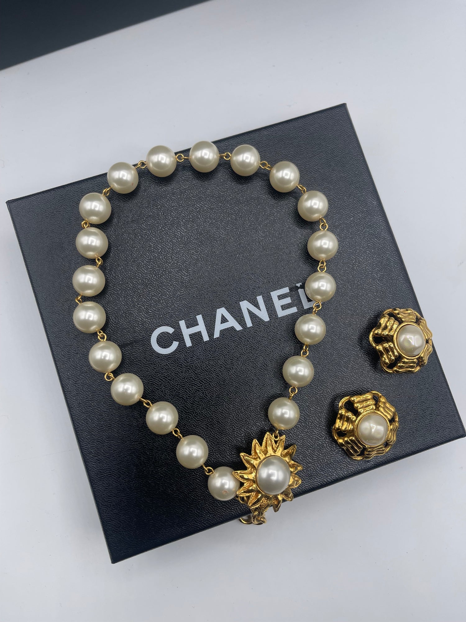 Chanel - Ras de cou perles