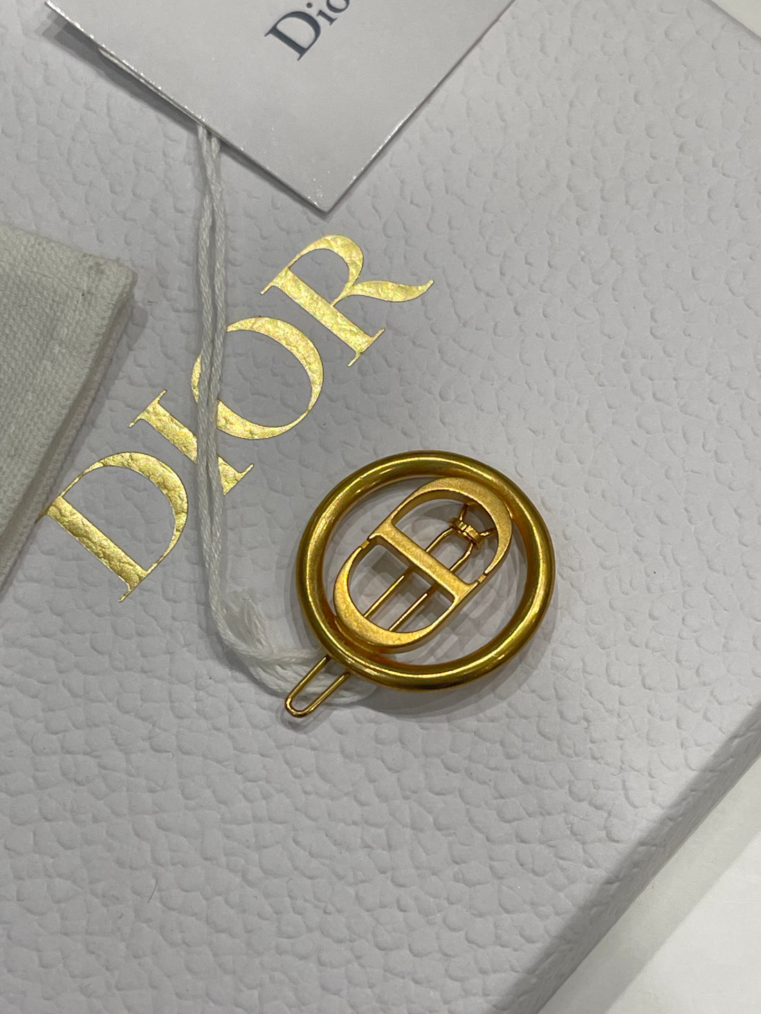 Dior - CD 金色发夹