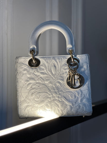 Dior - Sac Lady Dior brodé