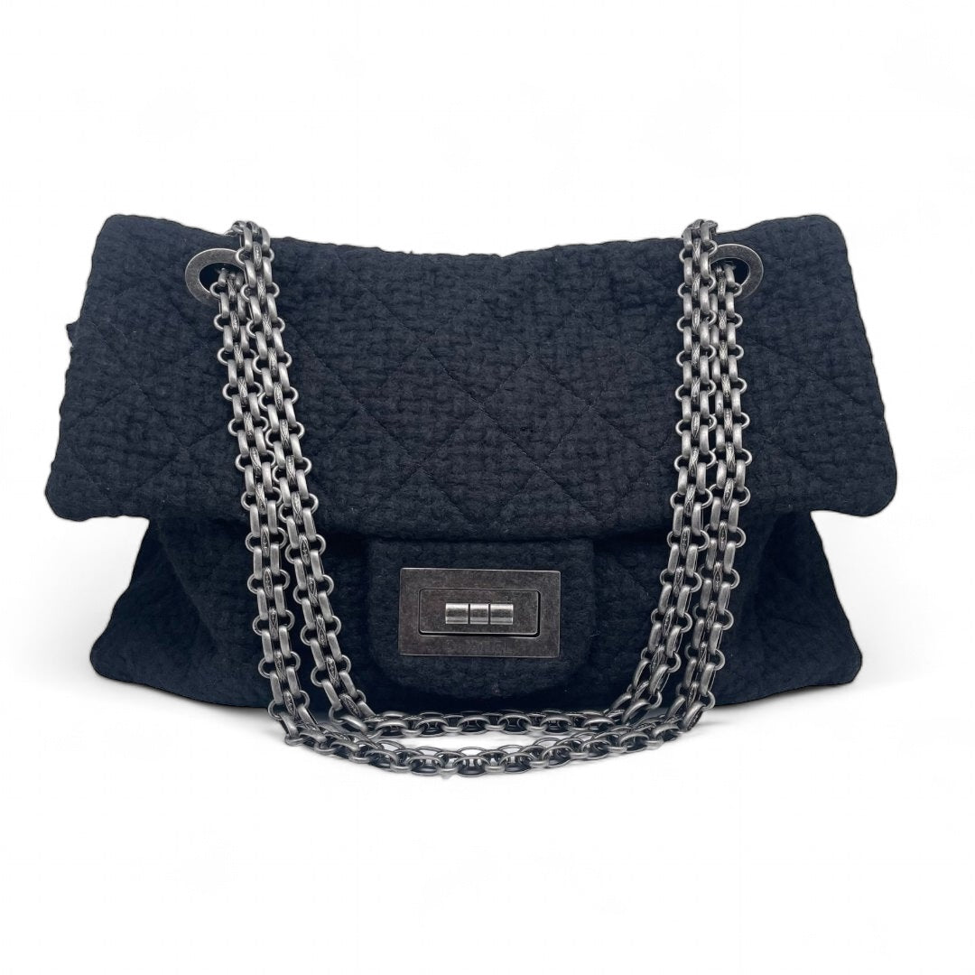 Chanel - Sac 2.55 XXL en tweed