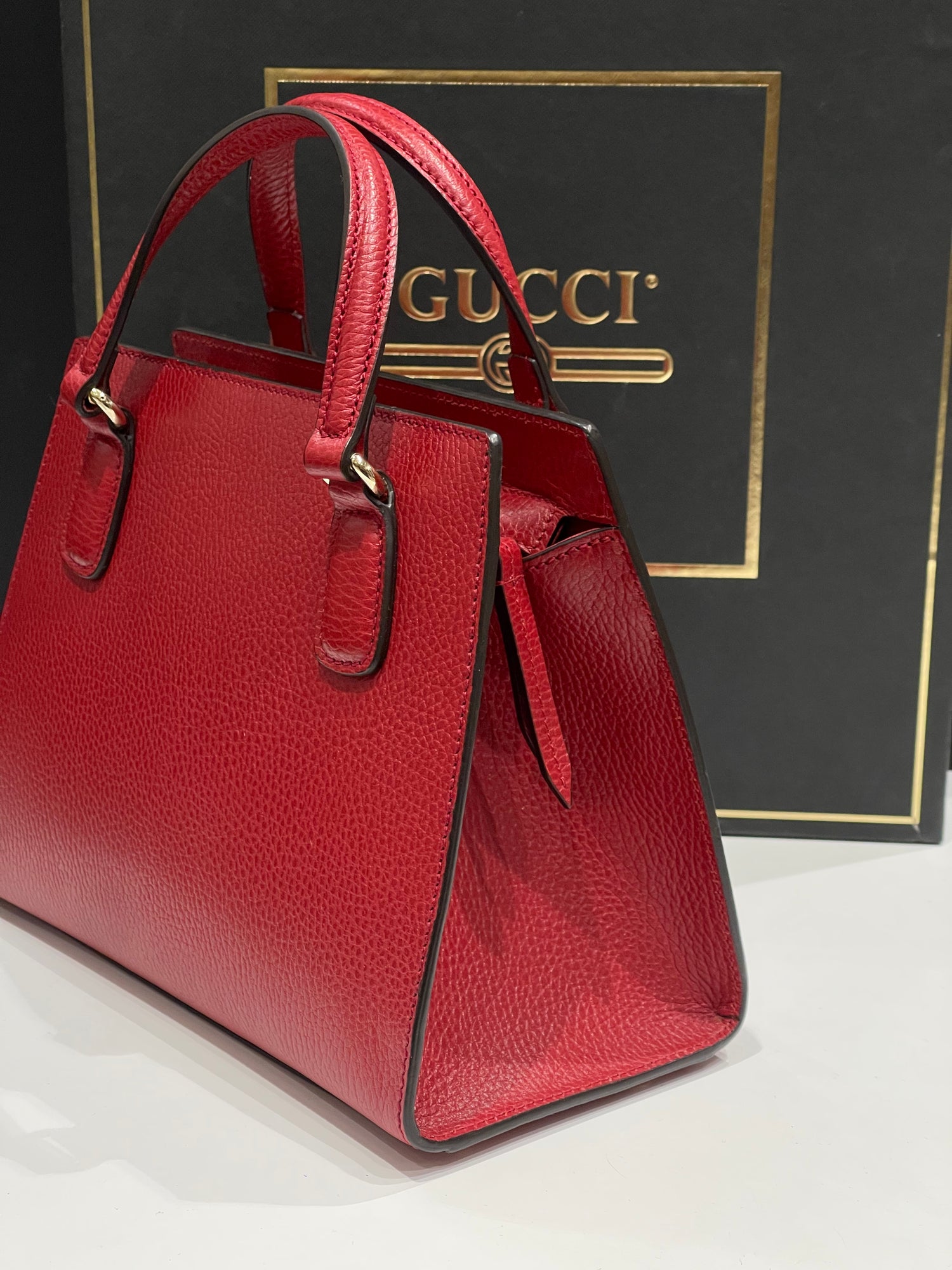 Gucci Soho 红色皮革 PM