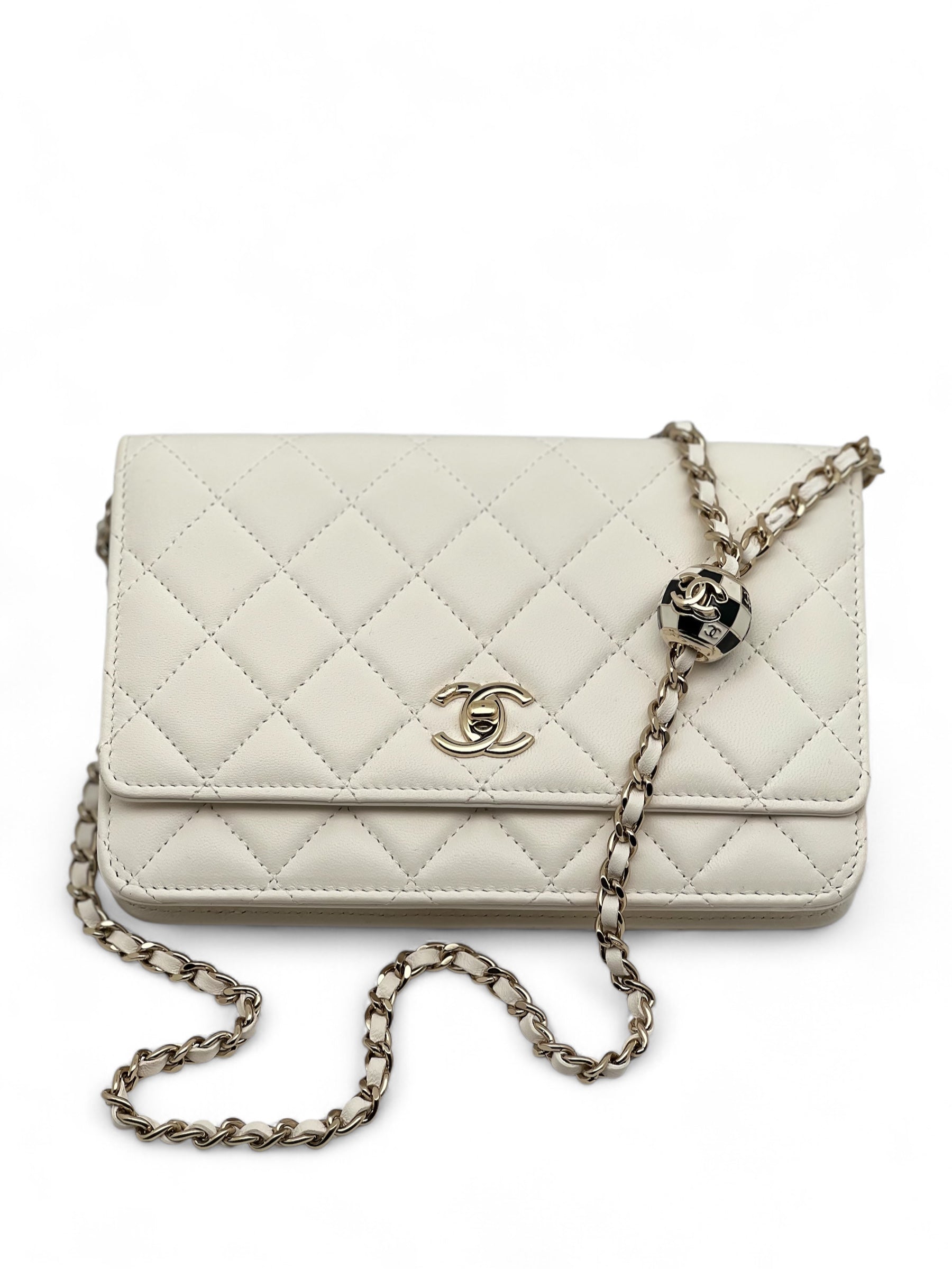 Chanel - Sac Wallet On Chain