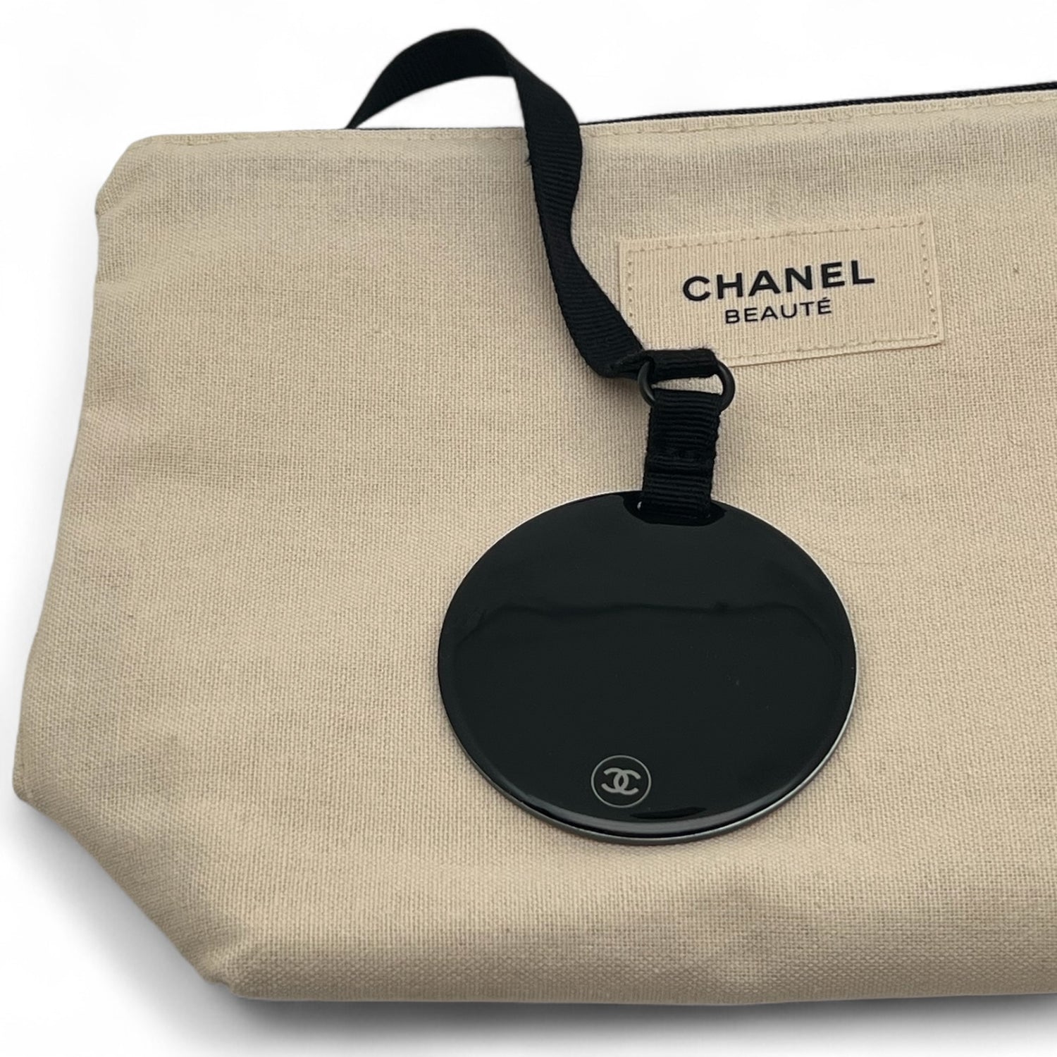 Chanel - Pochette Beauté