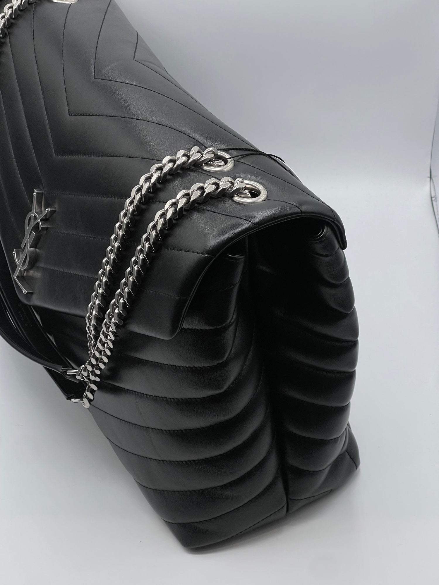 Saint Laurent - Sac Maxi Loulou noir