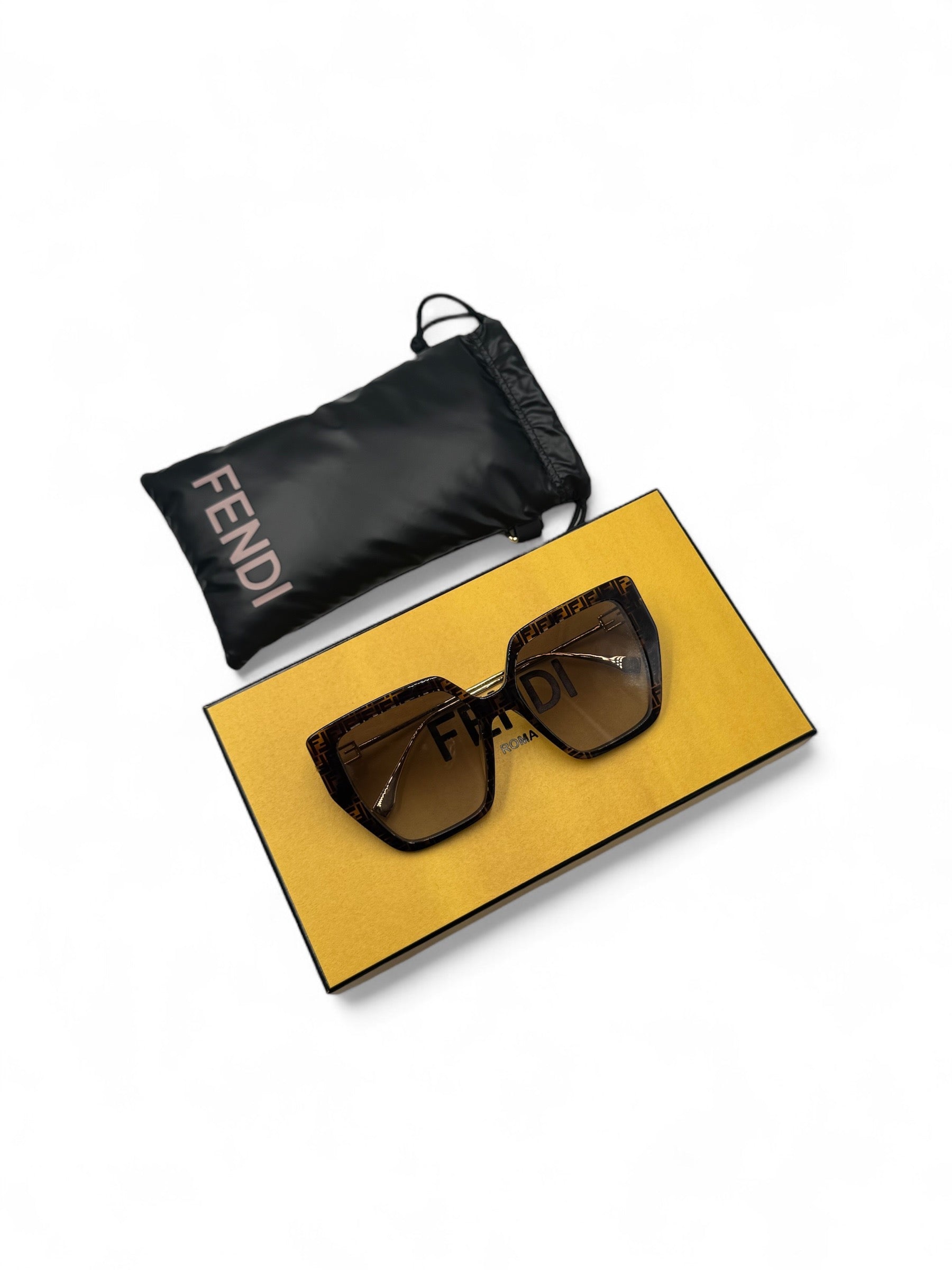 Fendi - Lunettes de soleil monogramme