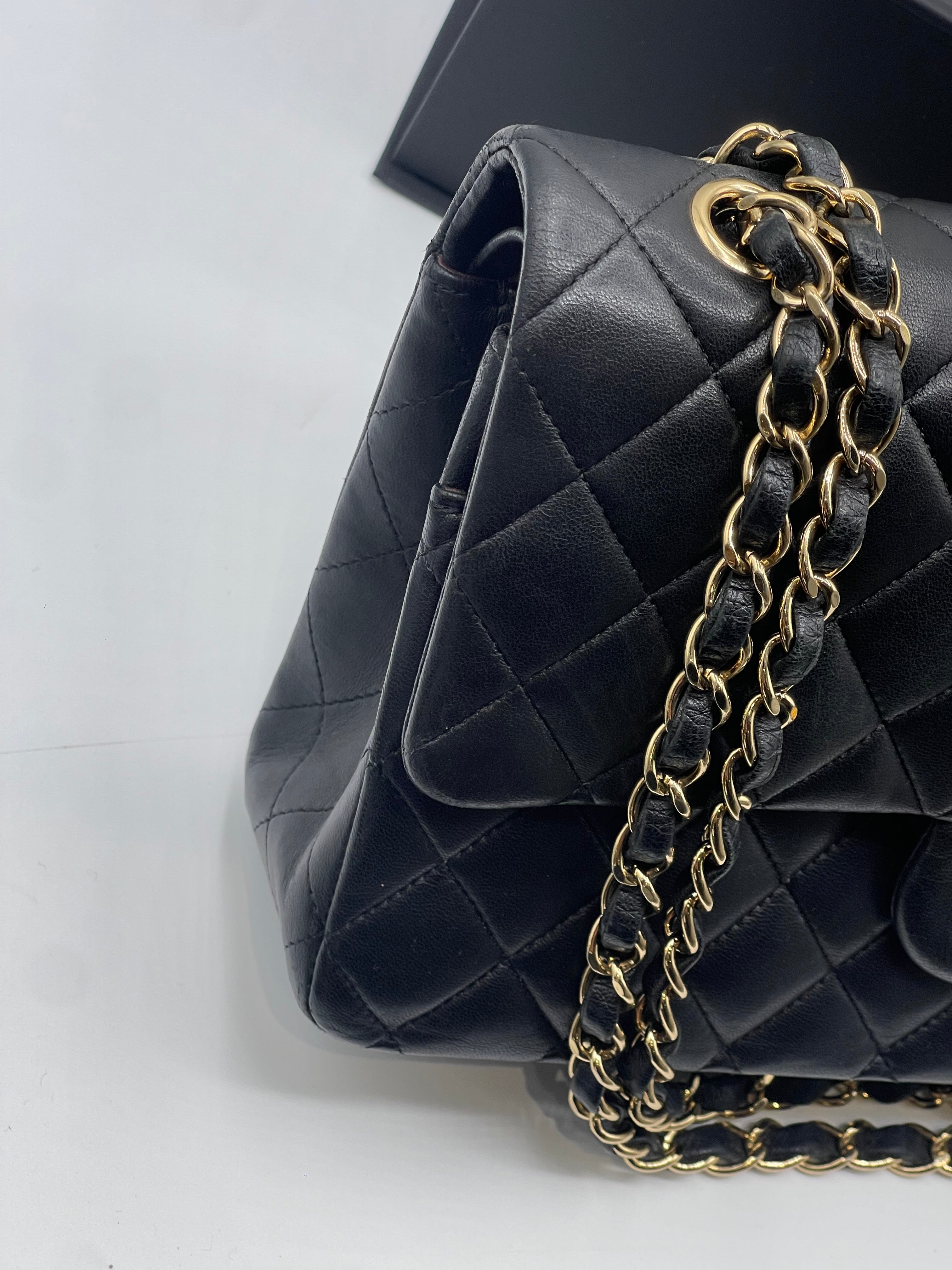 Chanel - Sac Classique Timeless 25