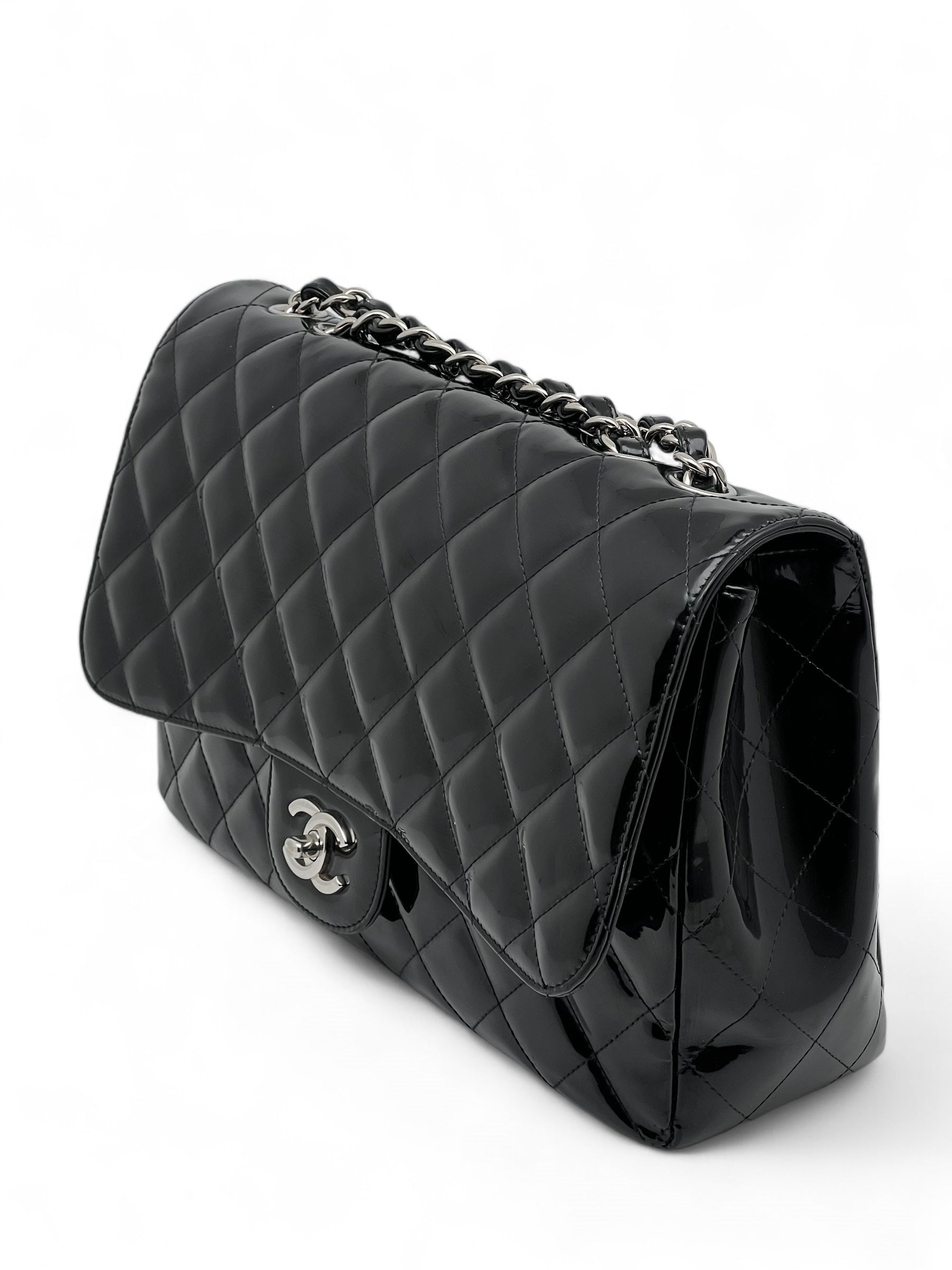 Chanel - Sac Timeless Jumbo cuir vernis