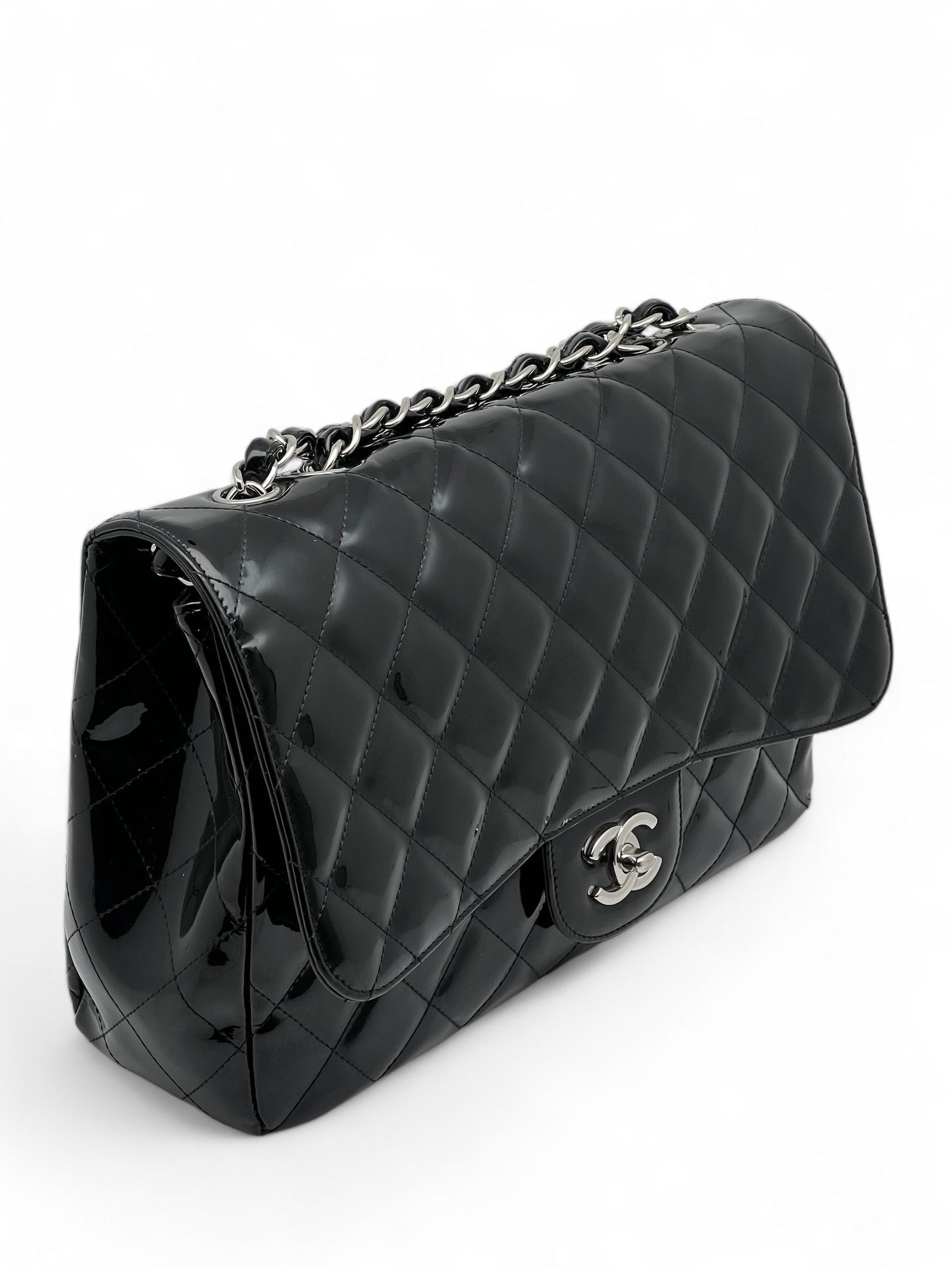 Chanel - Sac Timeless Jumbo cuir vernis