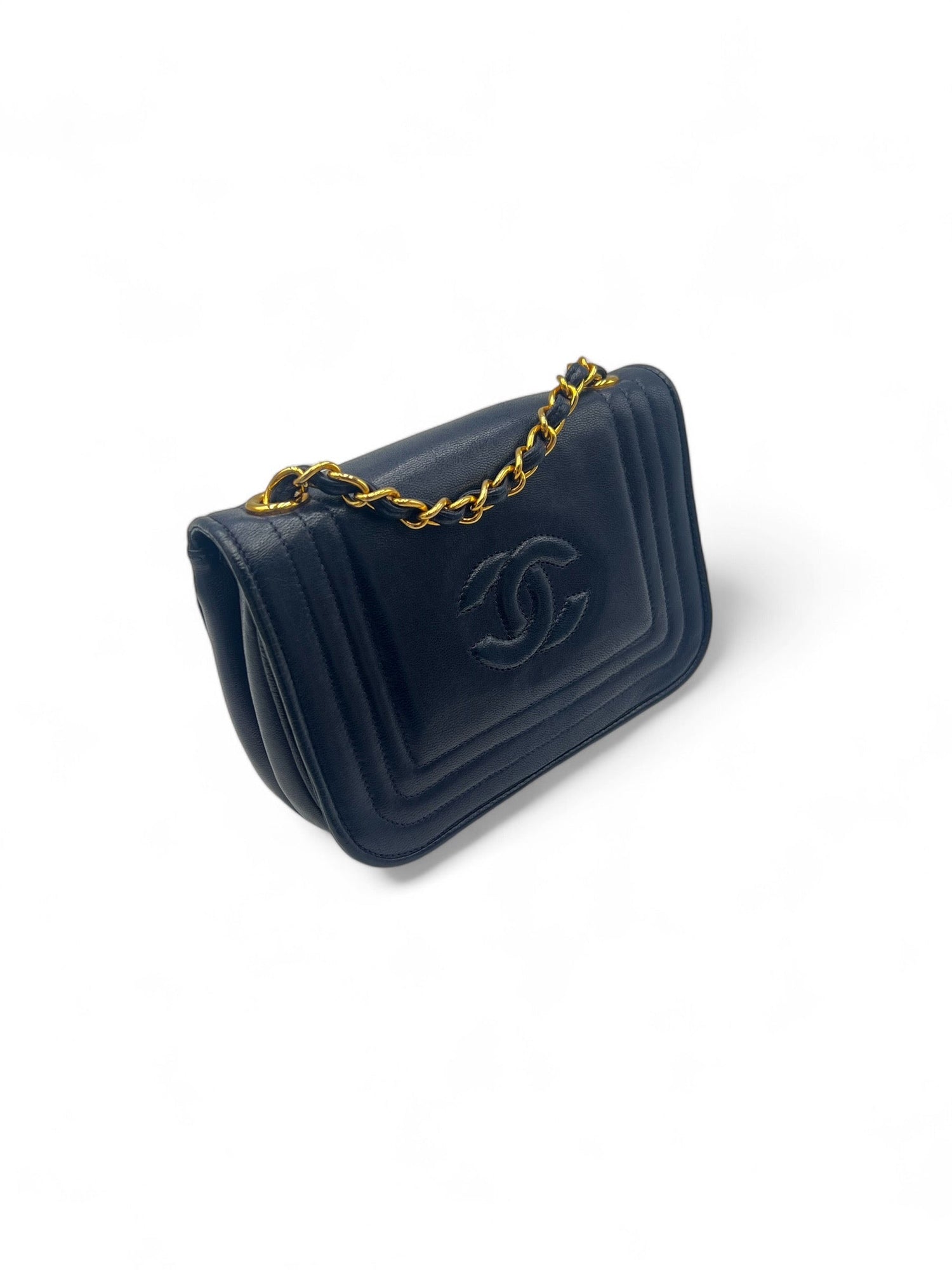 Chanel - Wallet on chain