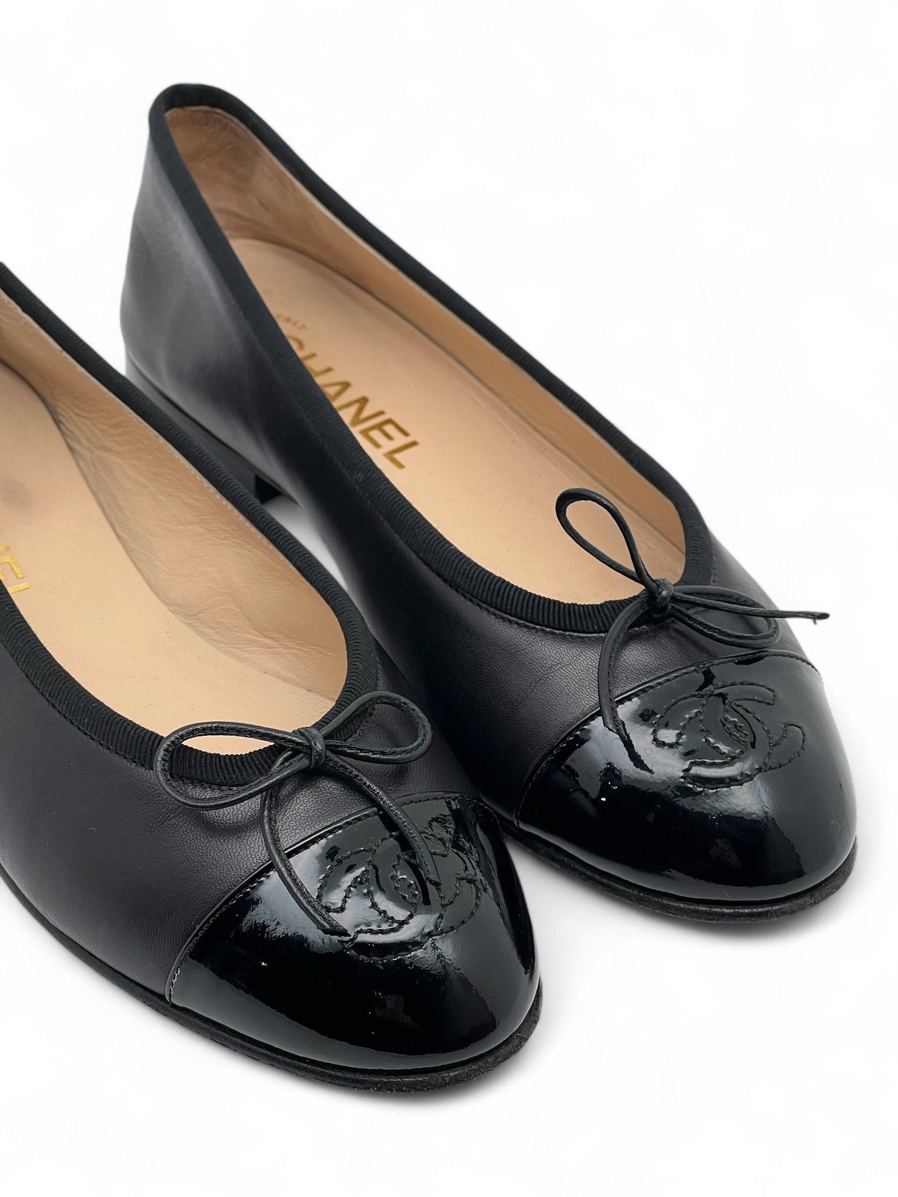 Chanel - Ballerines T37,5C