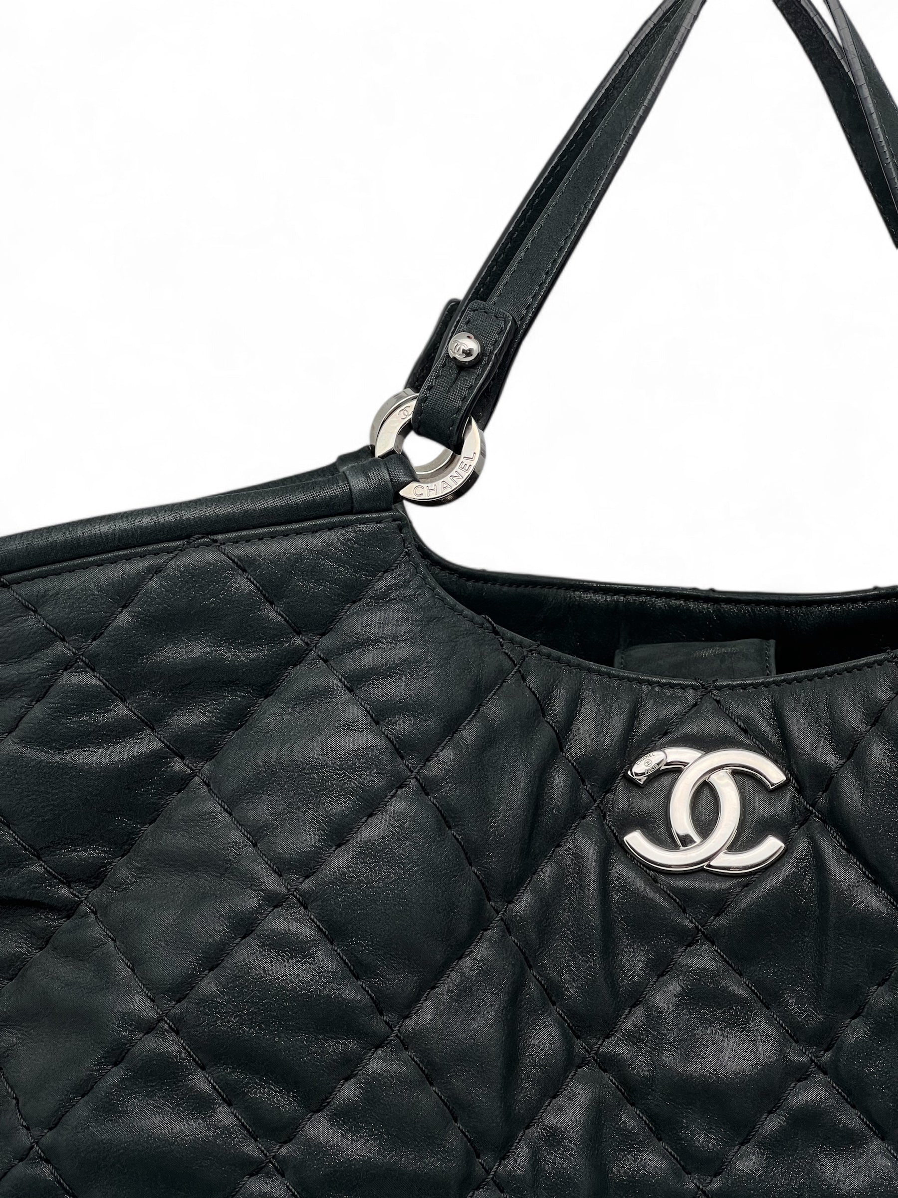 Chanel - Cabas Hobo