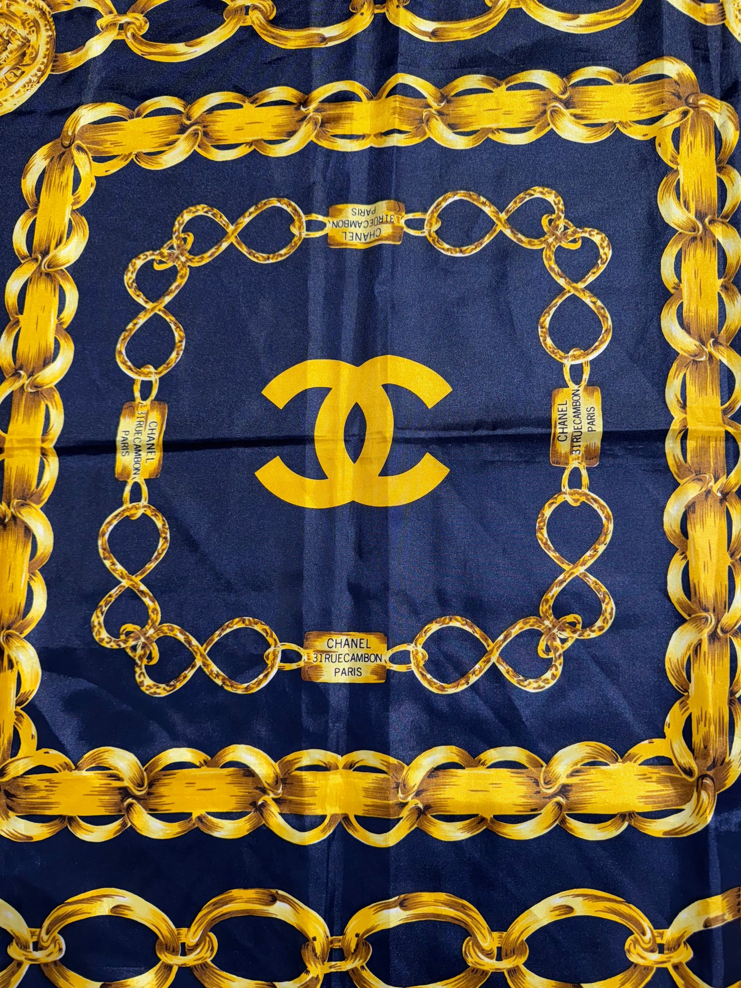 Chanel - Carré bleu