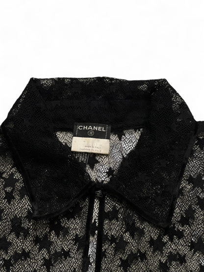 Chanel - T-Shirt en dentelle