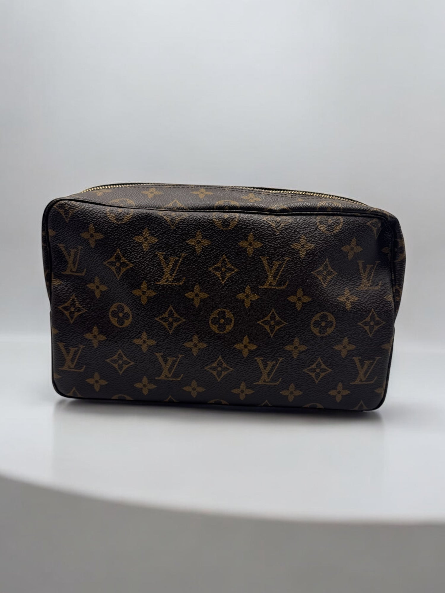 Louis Vuitton - Pochette Monogramme