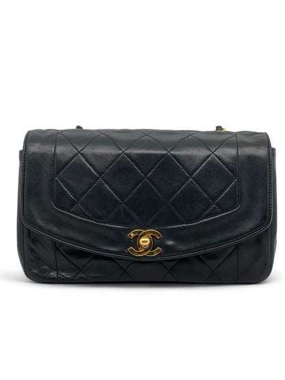 Chanel - Sac Diana