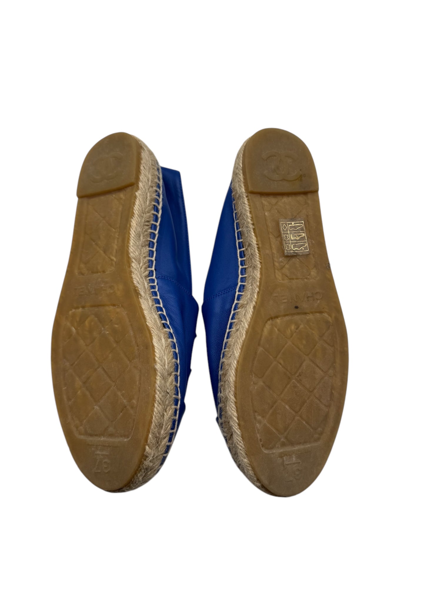 Chanel - Espadrilles en cuir bleu T37