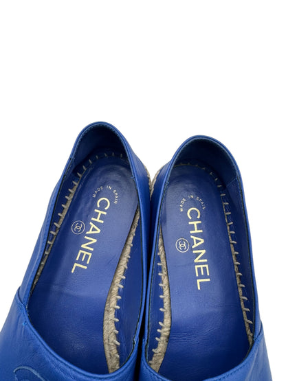 Chanel - Espadrilles en cuir bleu T37