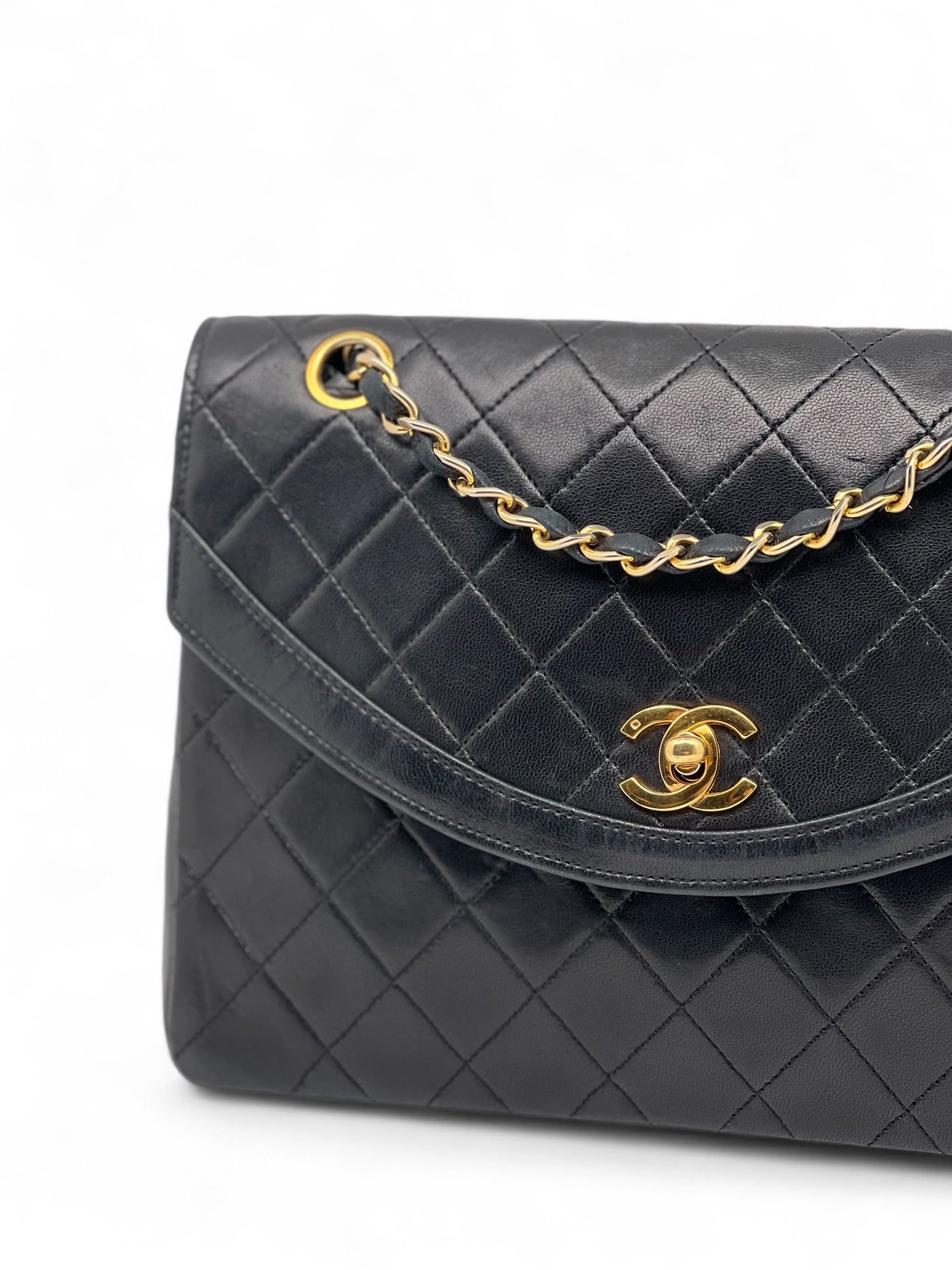 Chanel - Sac matelassé vintage