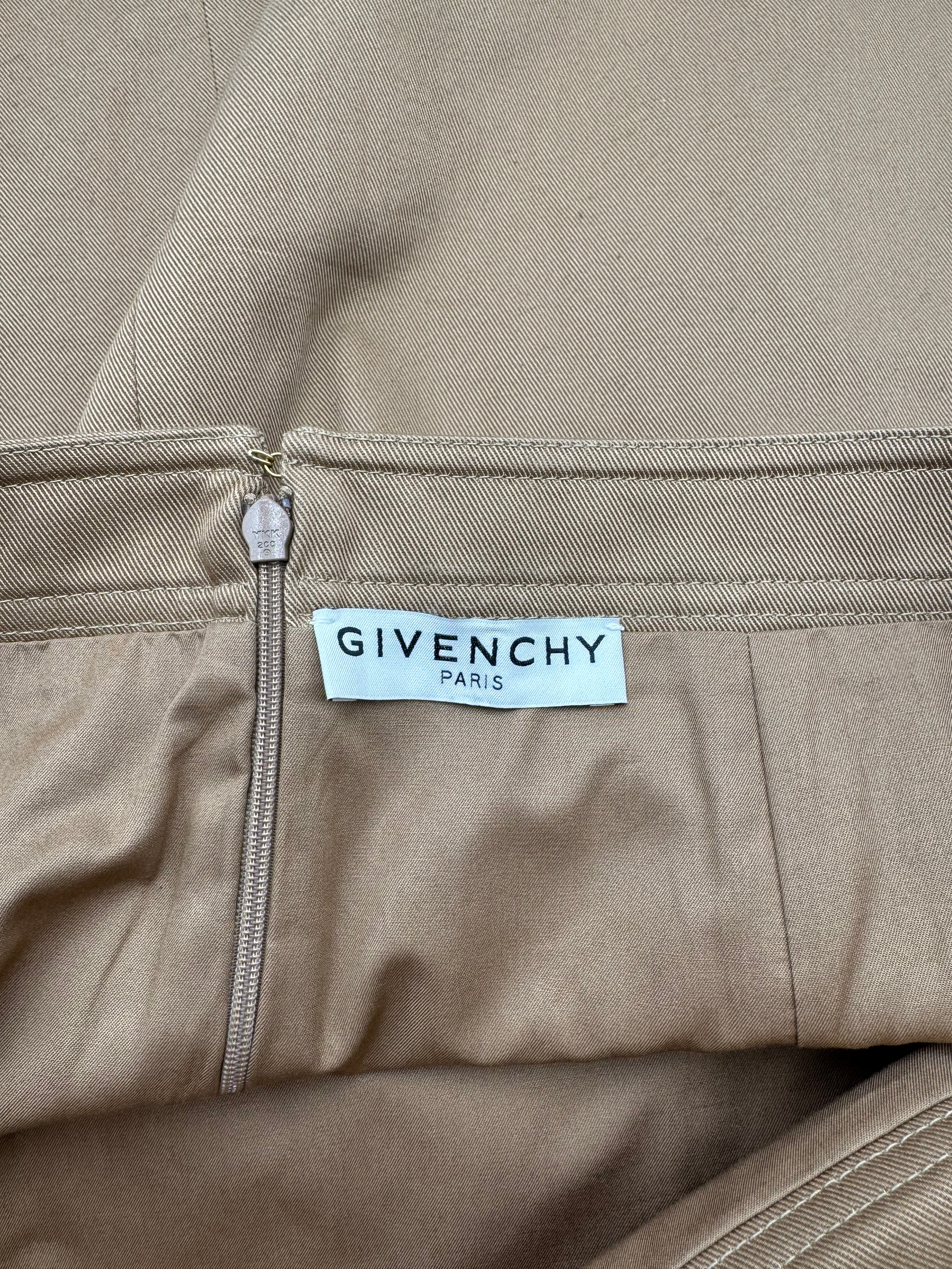 Givenchy - Jupe beige T40