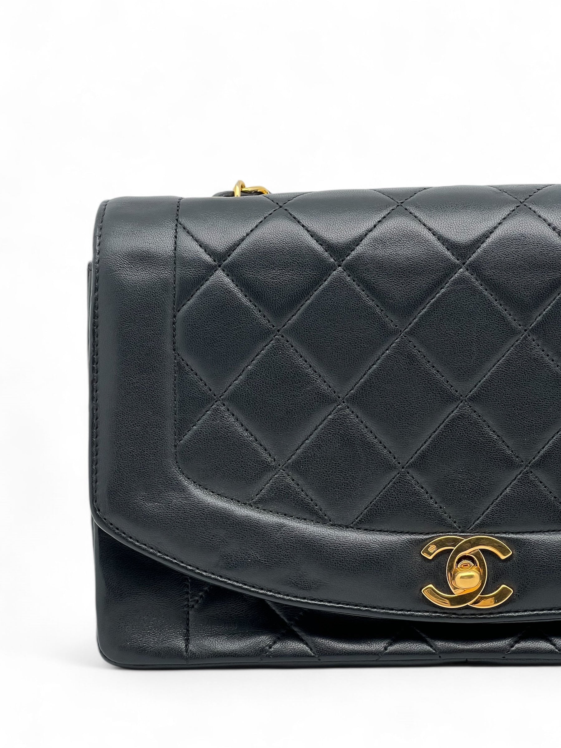 Chanel - Sac Diana vintage