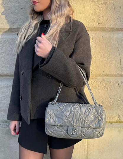 Chanel - Sac Timeless en cuir gris