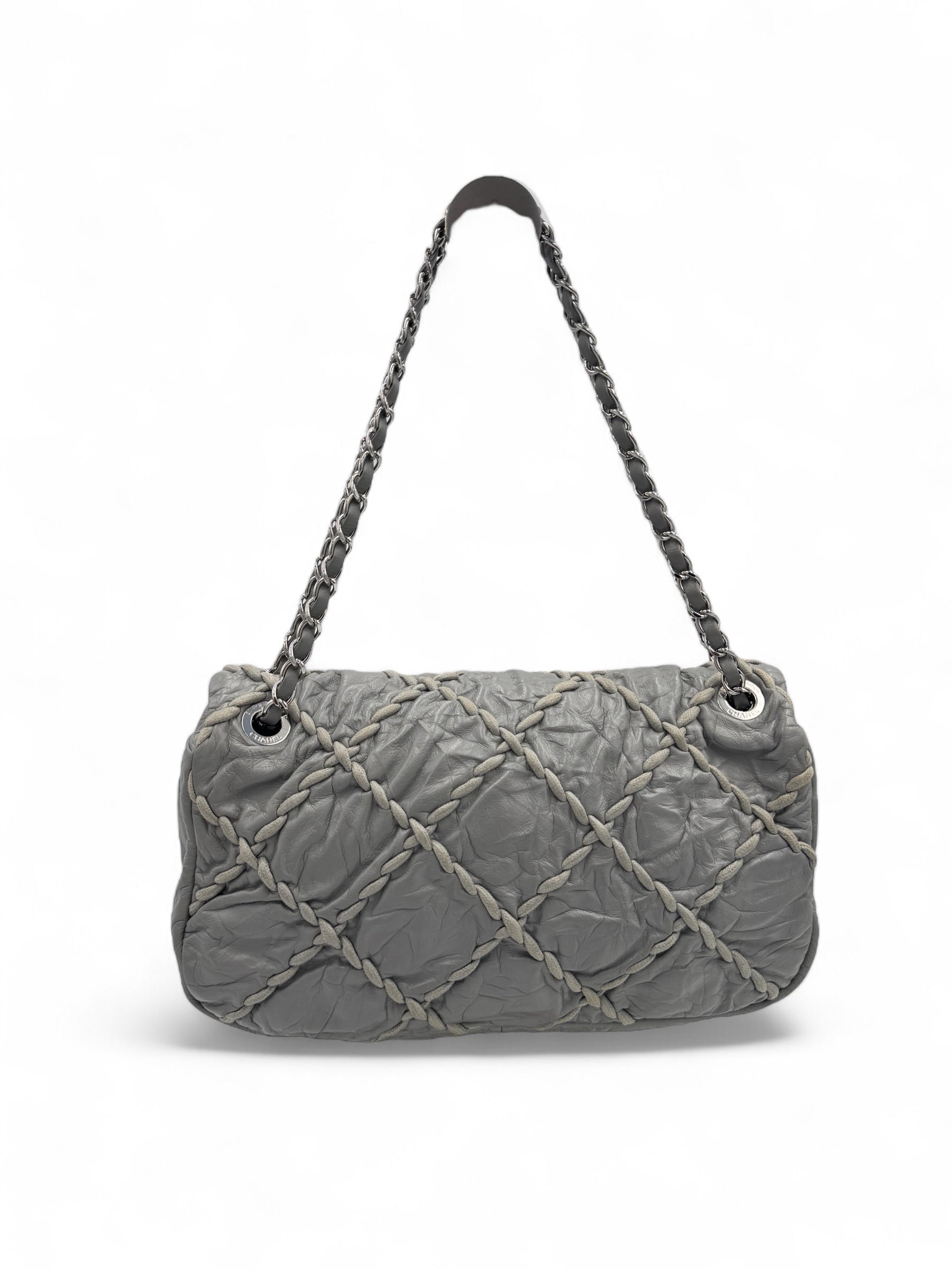 Chanel - Sac Timeless en cuir gris