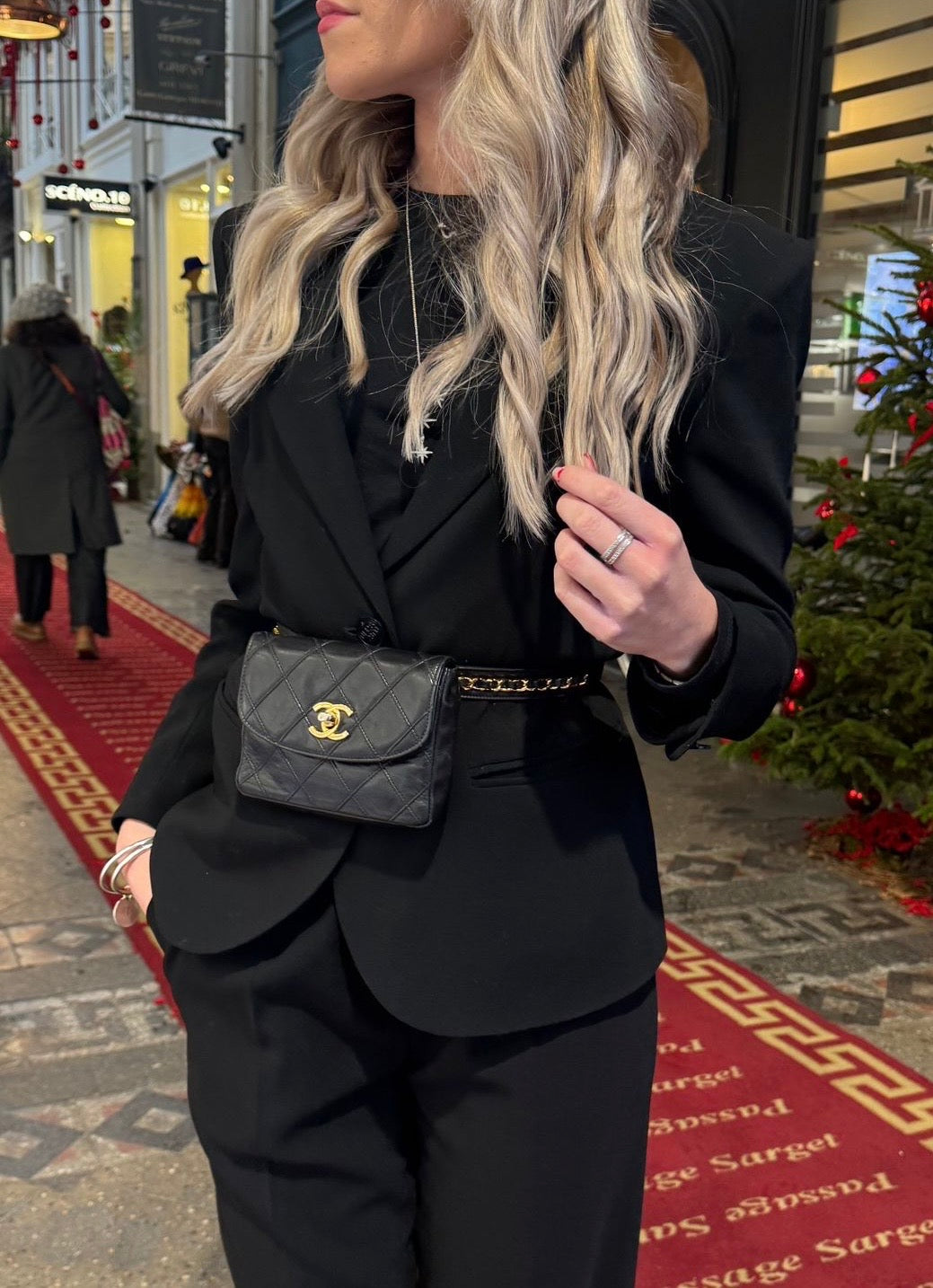 Chanel - Sac Waist Bag noir