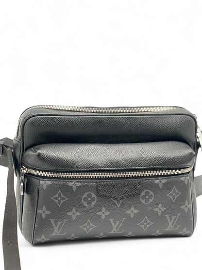 Louis Vuitton - Sac Messager Taigarama Outdoor