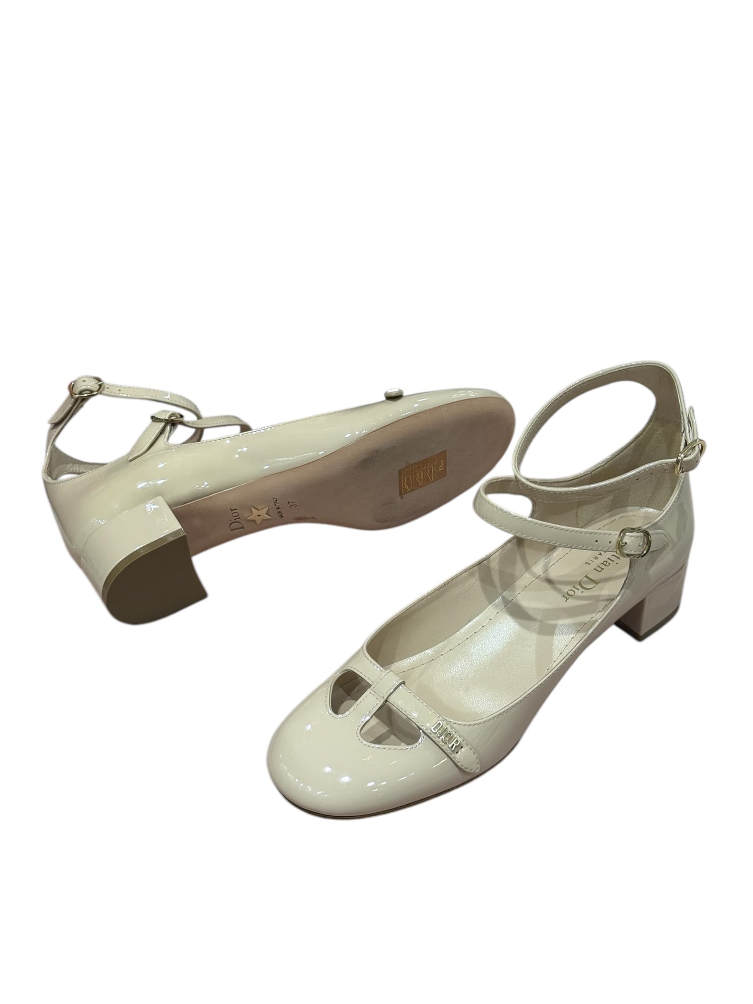 Dior - Ballerines Mary-Jane vernis nude T36,5