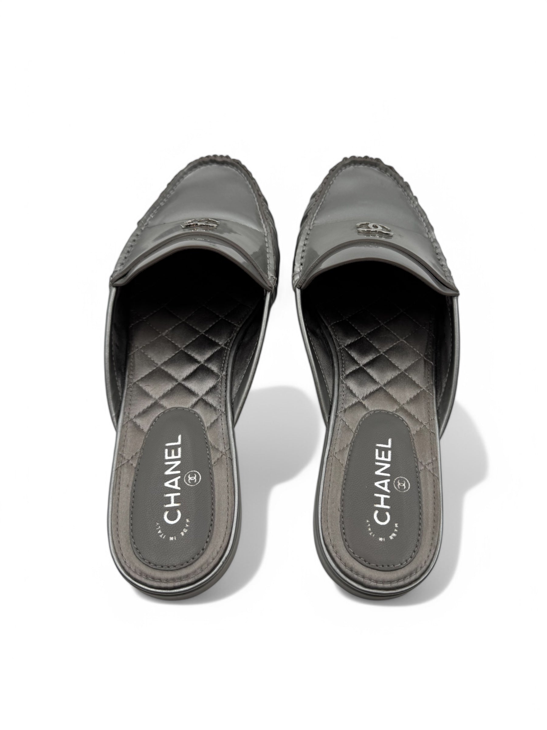 Chanel - Mules Chanel argenté T37