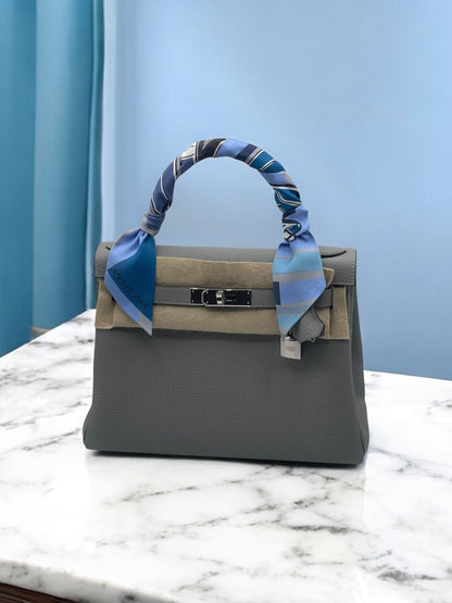 Hermès - Tasche Kelly 28 Grau Möwe