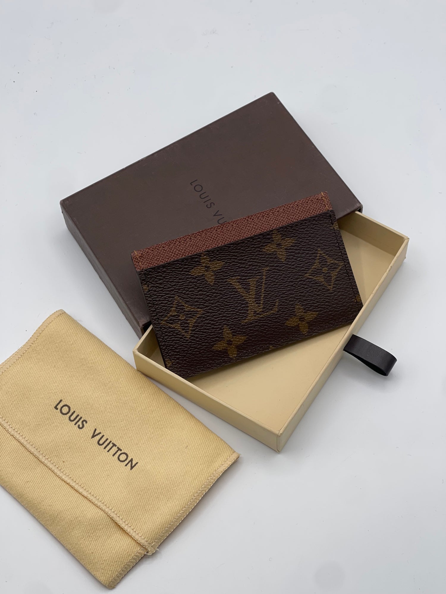 Louis Vuitton - Porte carte monogramme