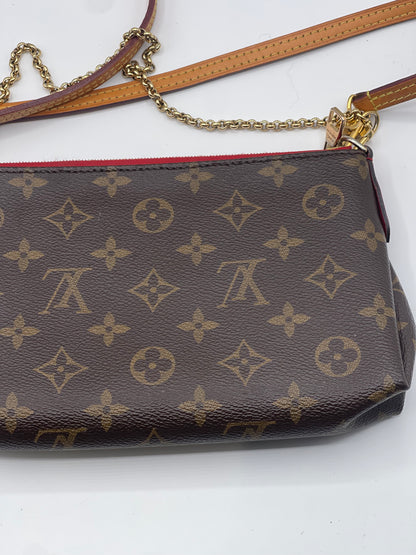 Louis Vuitton - Sac pochette Pallas monogramme et cuir rouge