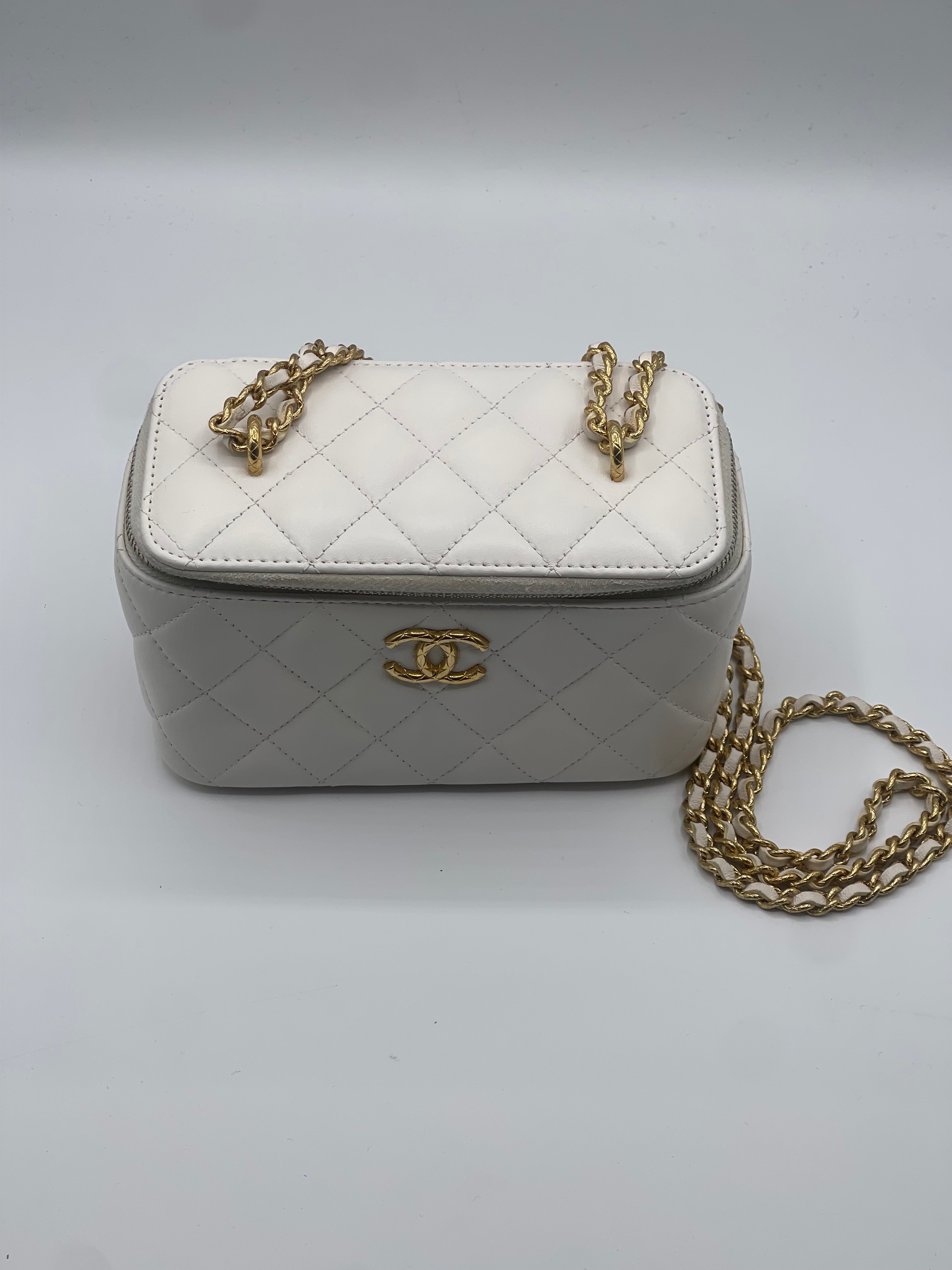 Chanel - Sac Vanity blanc