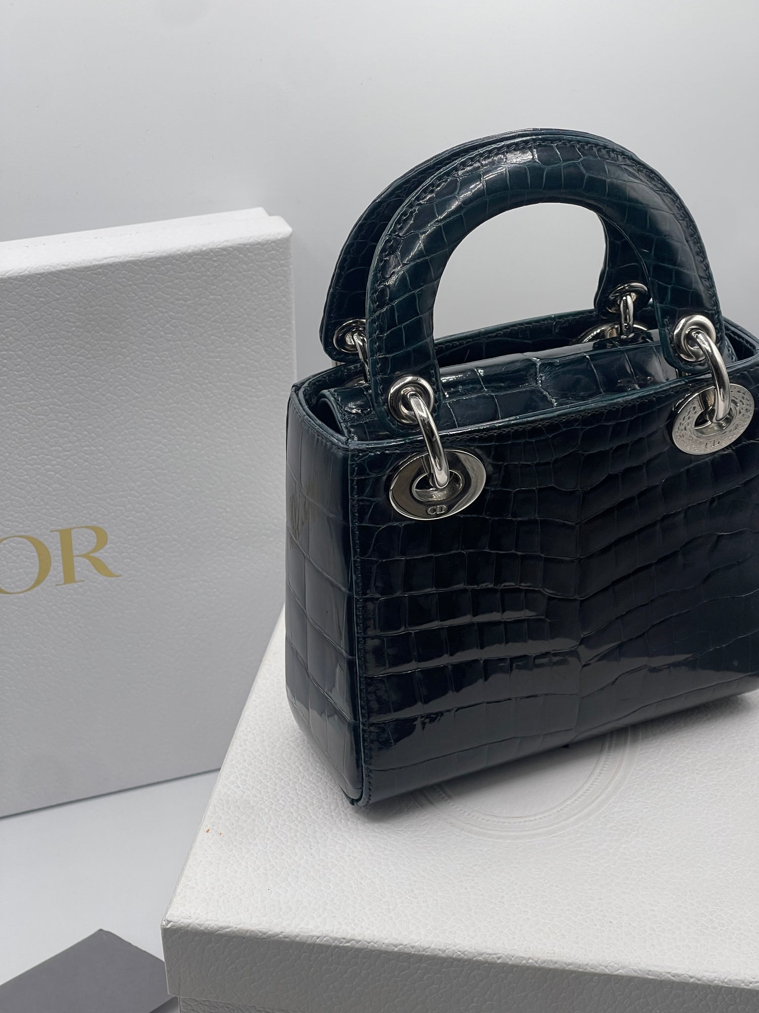 Dior - Sac mini Lady Dior Alligator small bleu navy