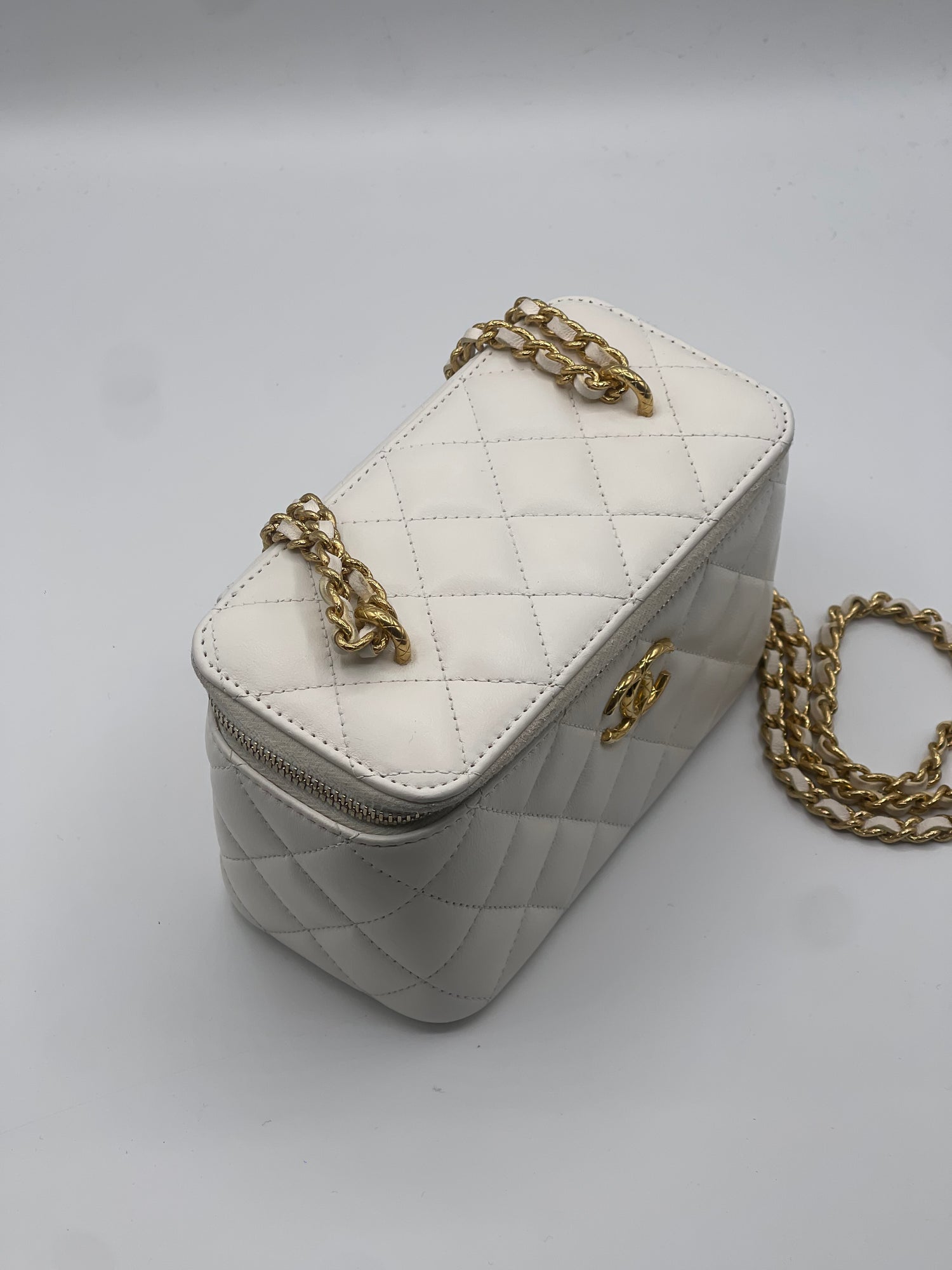 Chanel - Sac Vanity blanc