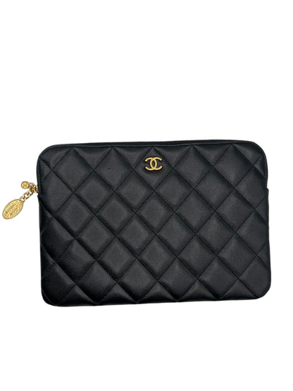 Chanel - pochette cuir caviar noir