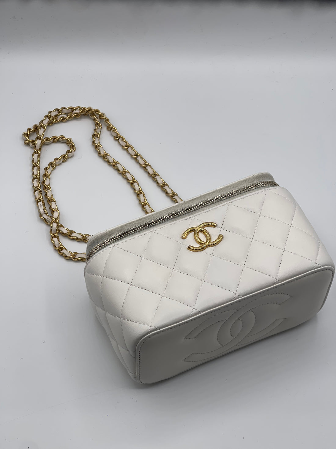 Chanel - Sac Vanity blanc