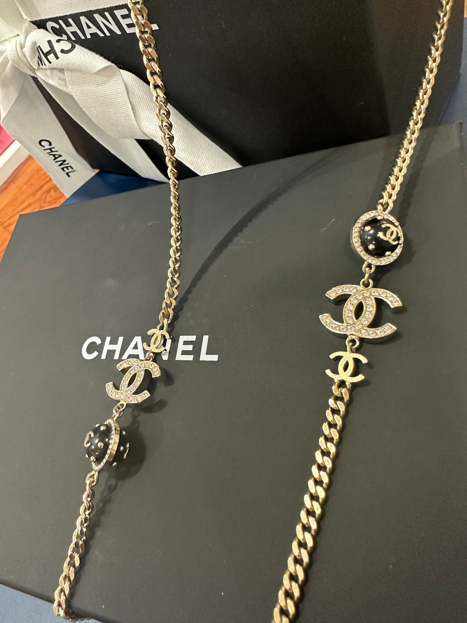 Chanel – Lange Halskette