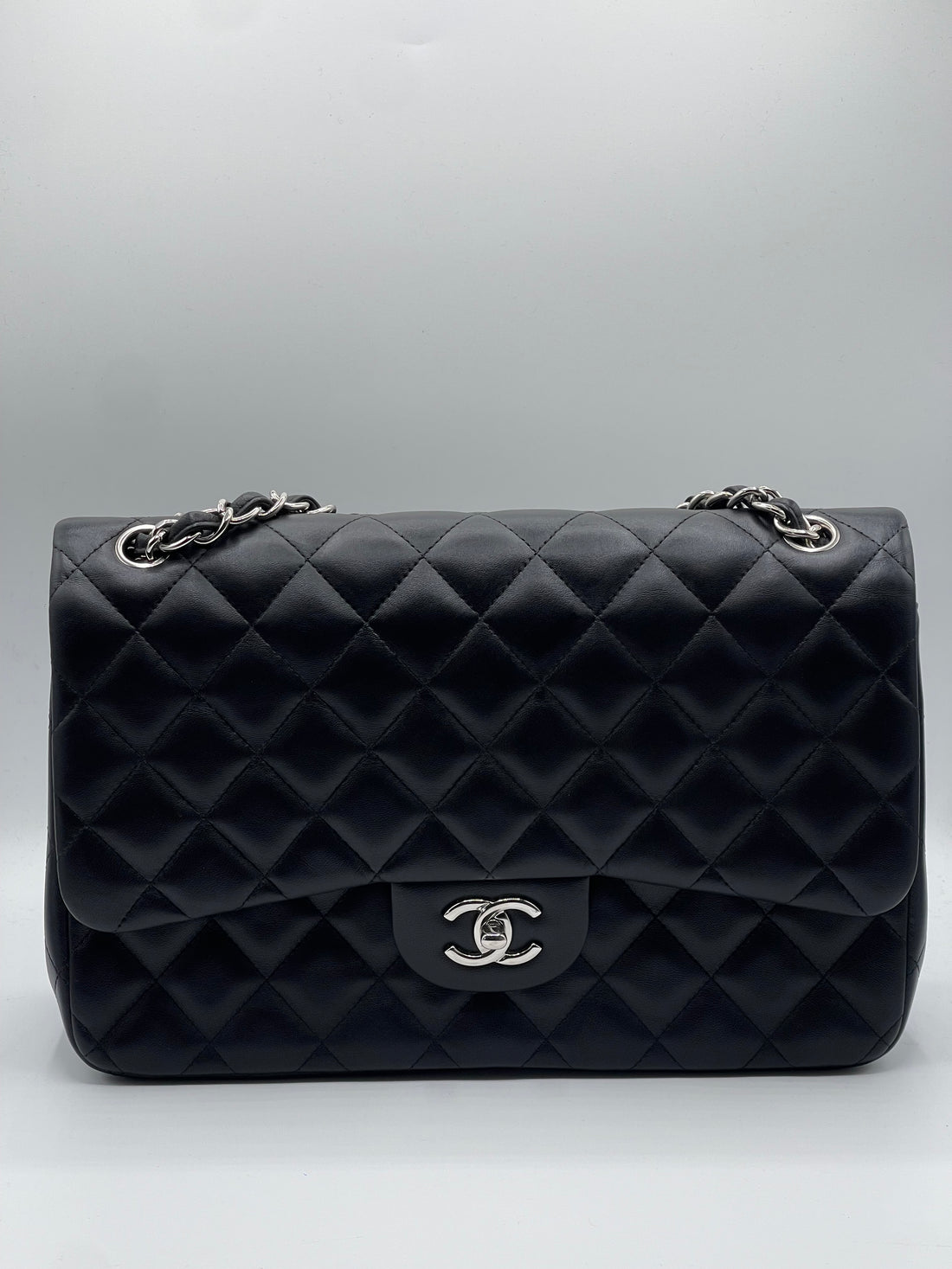 Chanel - Sac classique 11.12 Jumbo