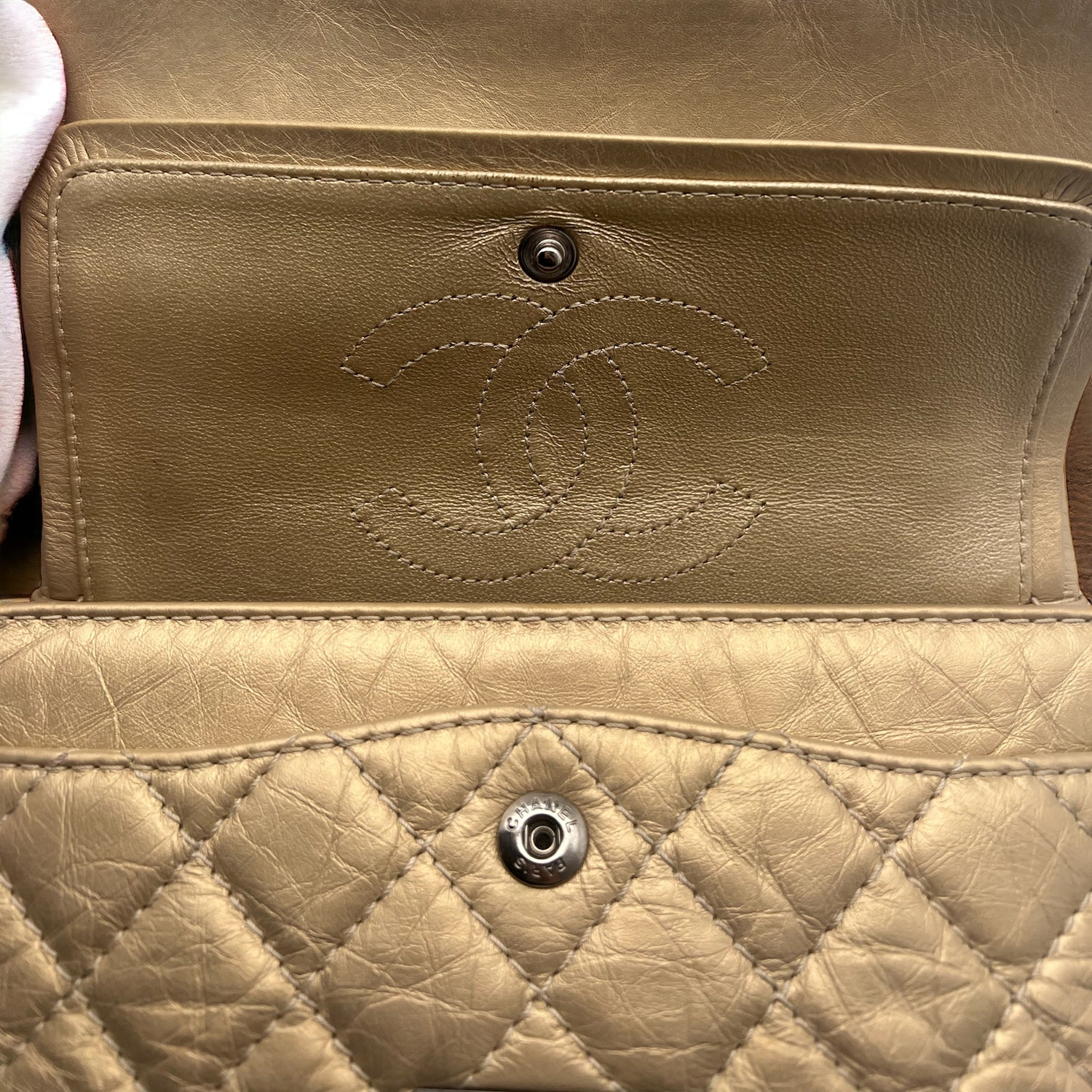 Borsa piccola Chanel 2.55 oro opaco