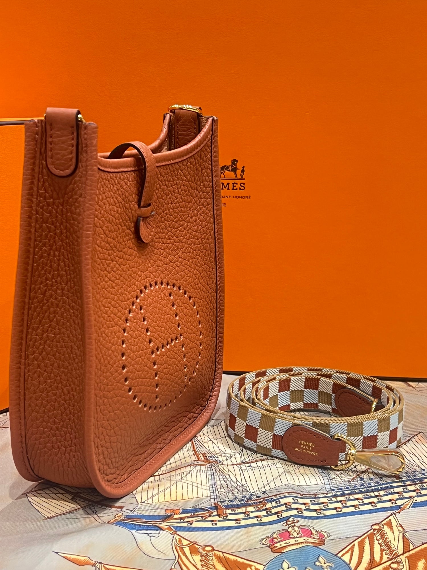 Hermès - mini Evelyne 16 cuivre