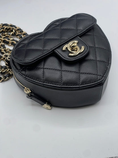 Chanel - Sac Cœur Noir PM