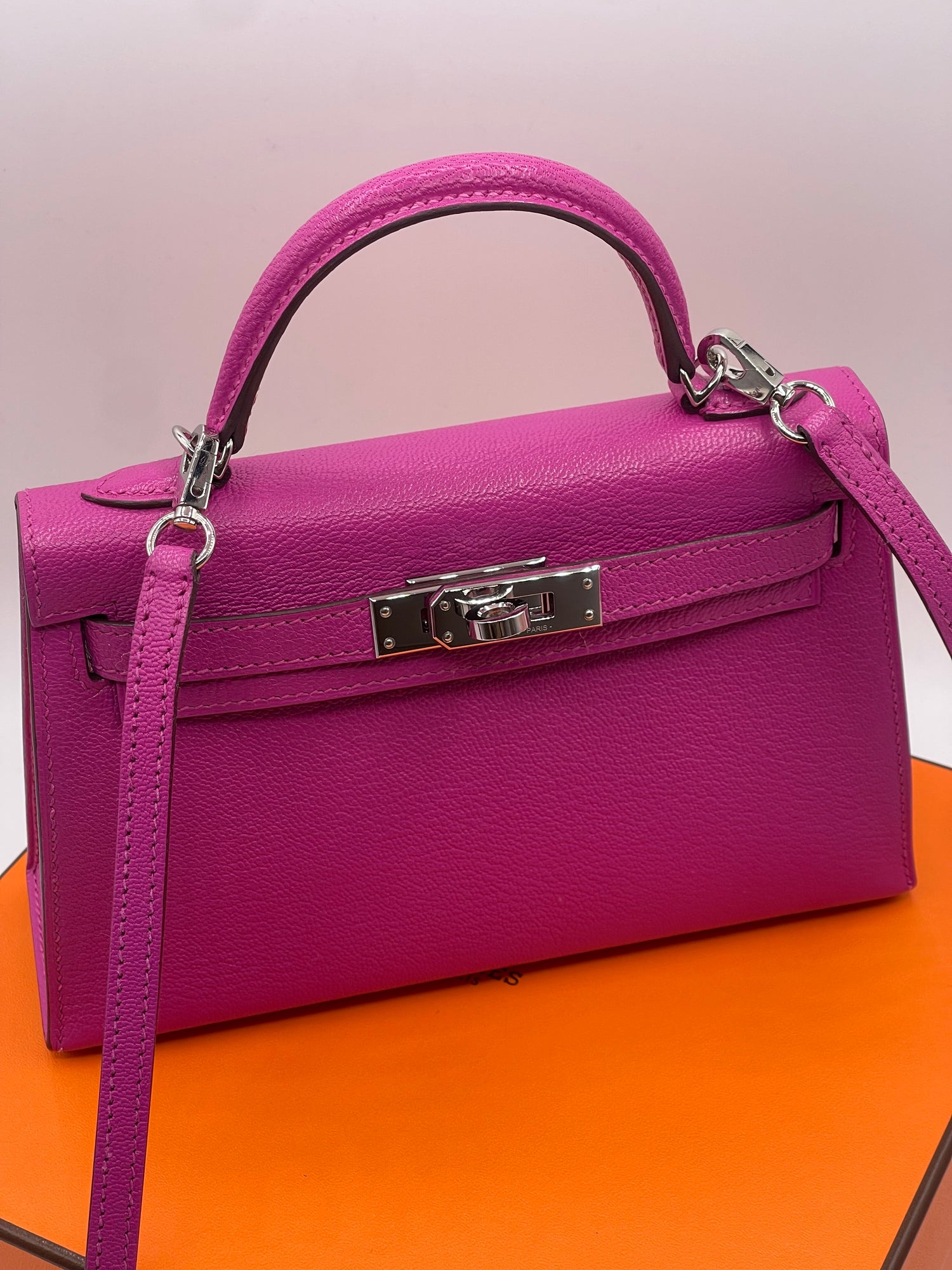 Hermès - Mini Kelly 20 Magnolia