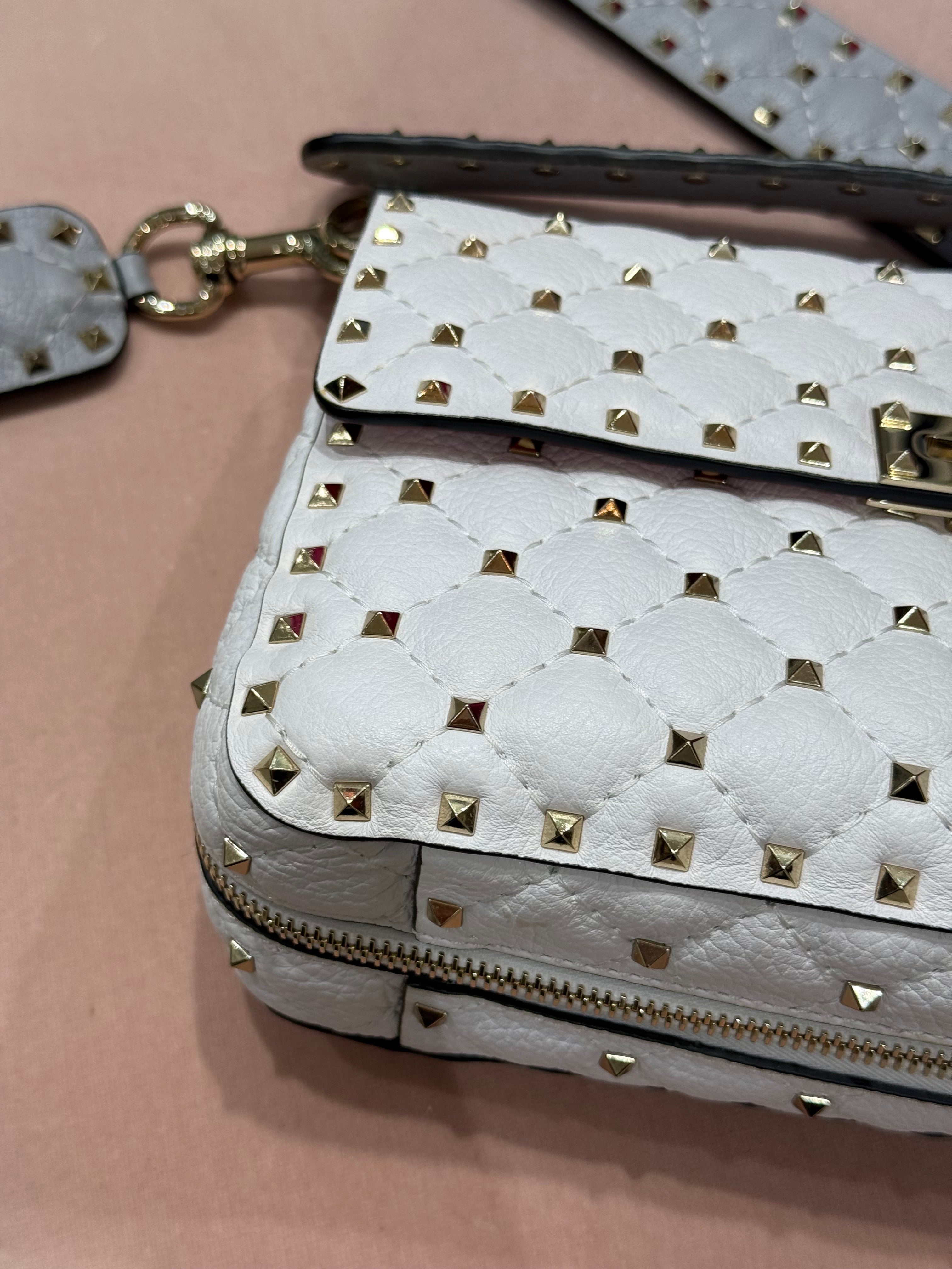 Valentino - Sac Rockstud à soufflet blanc