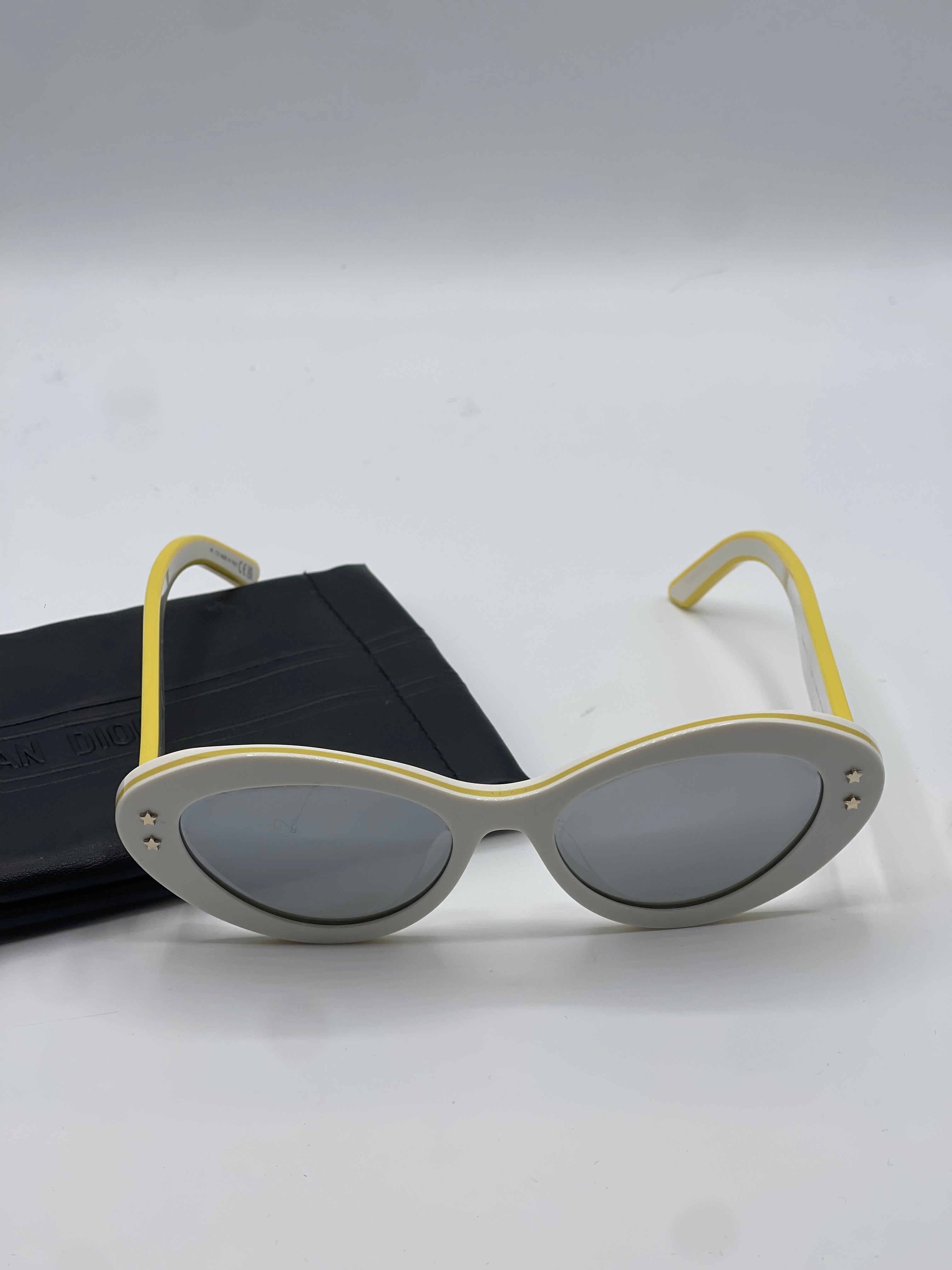 Dior - Lunettes de soleil blanches et jaunes